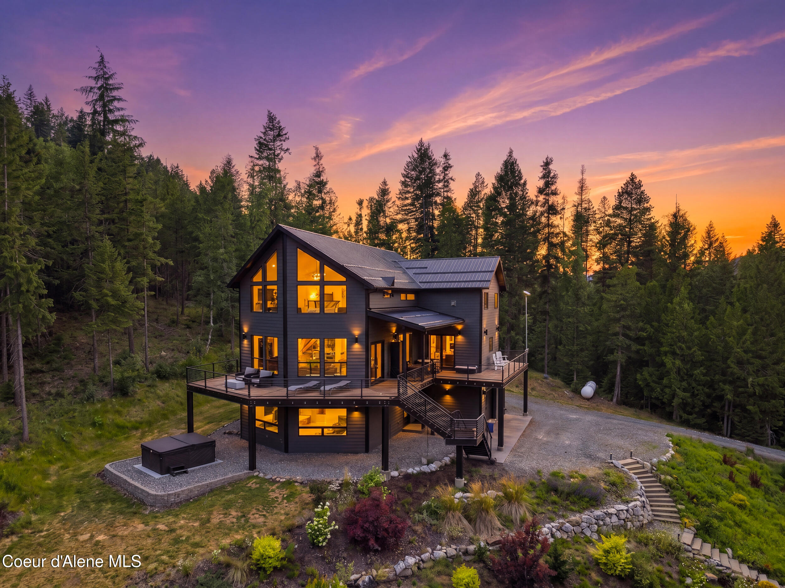 1522 Butler Creek Rd — photo