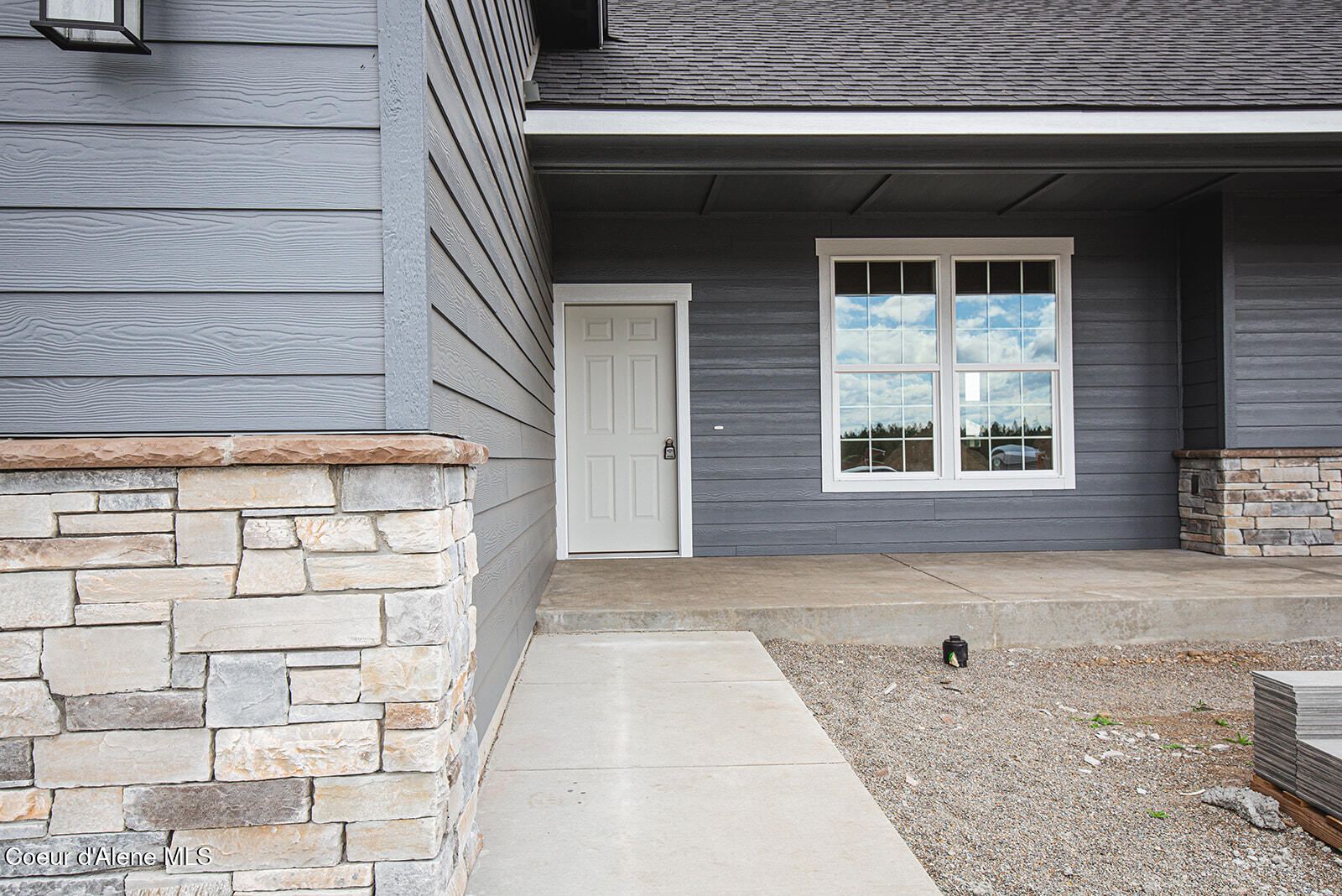 4500 E Davin Dr, Post Falls, ID 83854 — photo 2