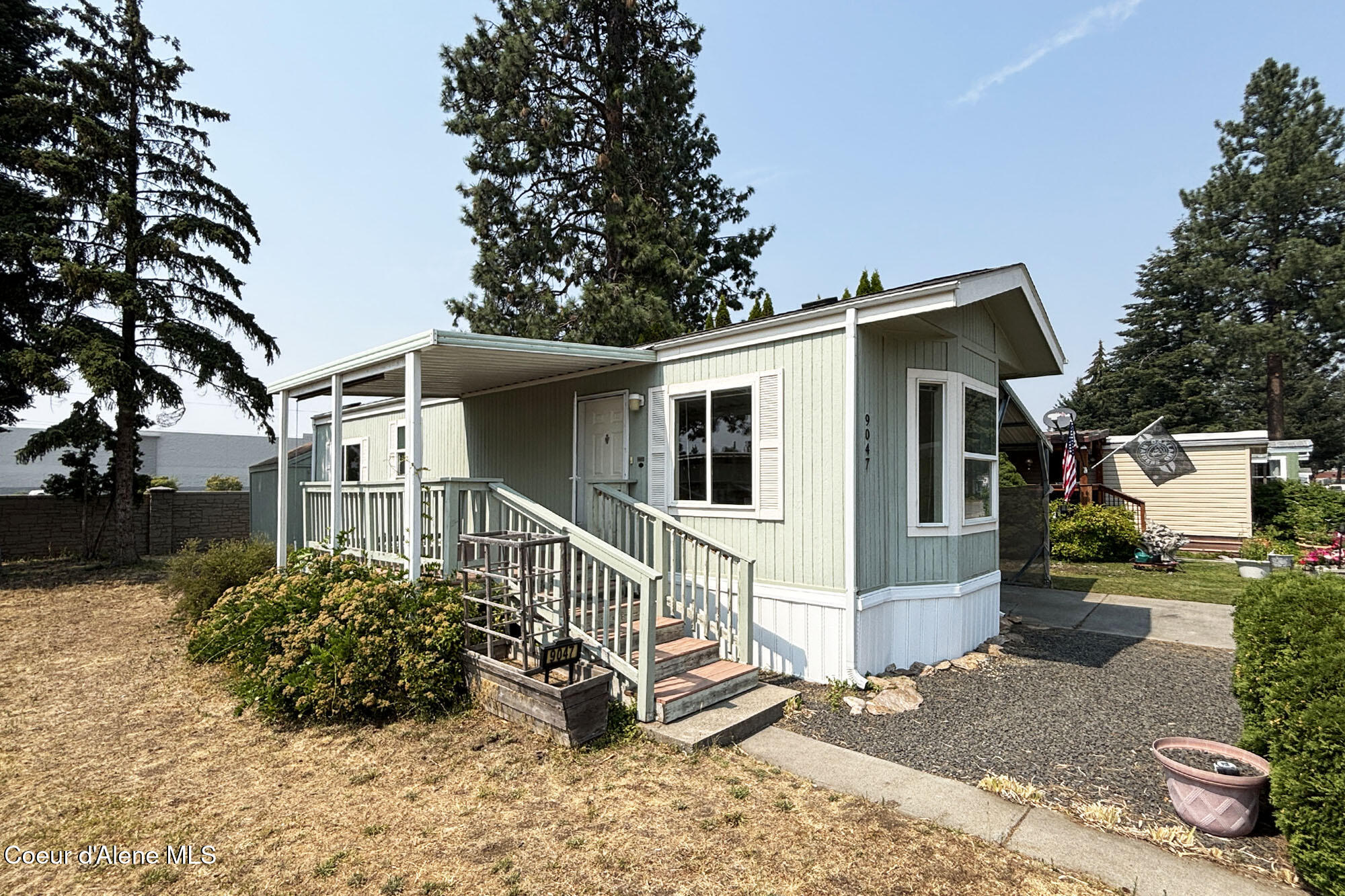 9047 N Starr Loop, Hayden, ID 83835