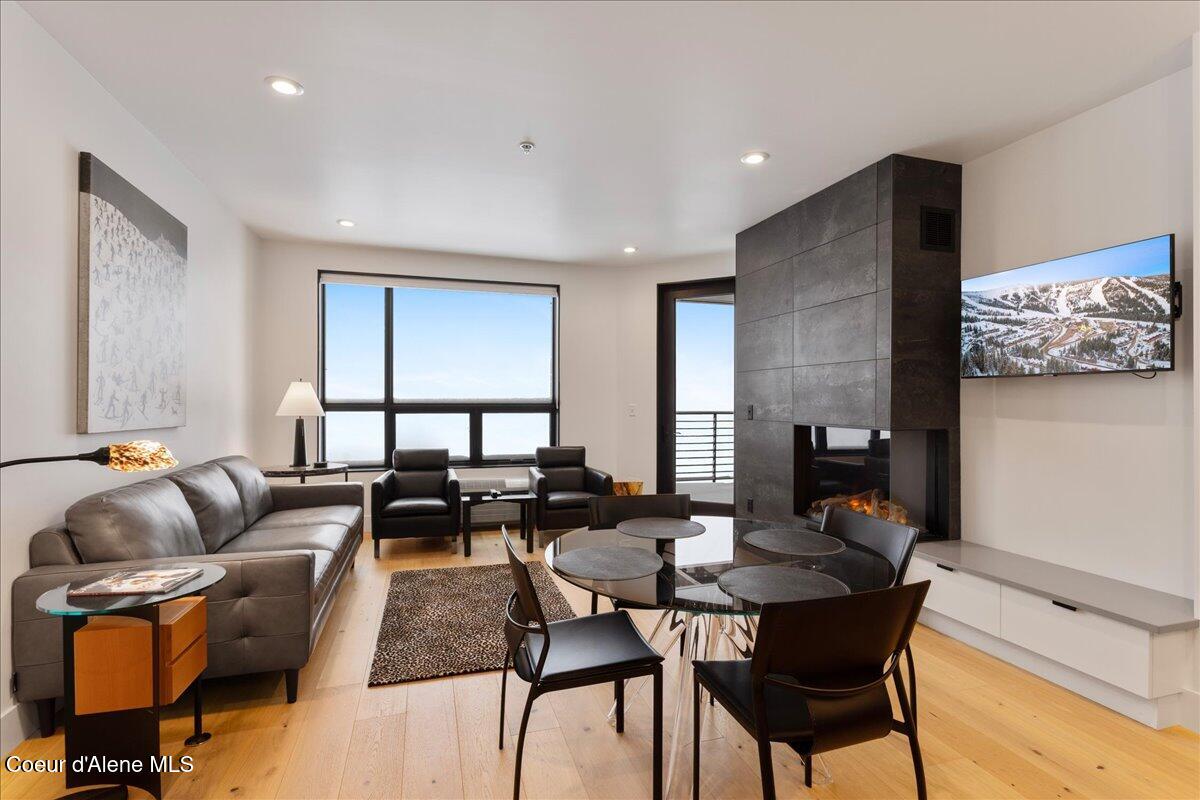 124 Village Lane, 314 — photo