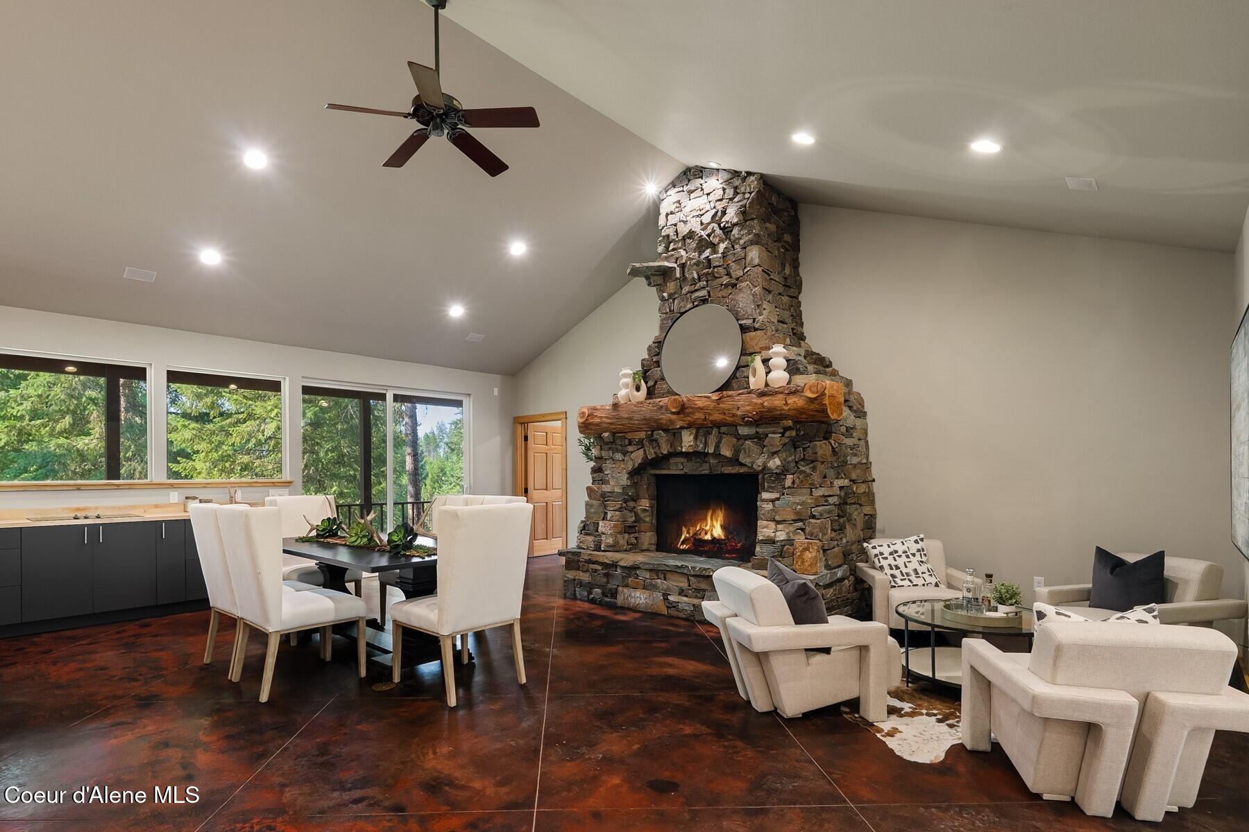 672 Hopkins Rd, Sandpoint, ID 83864 — photo 3