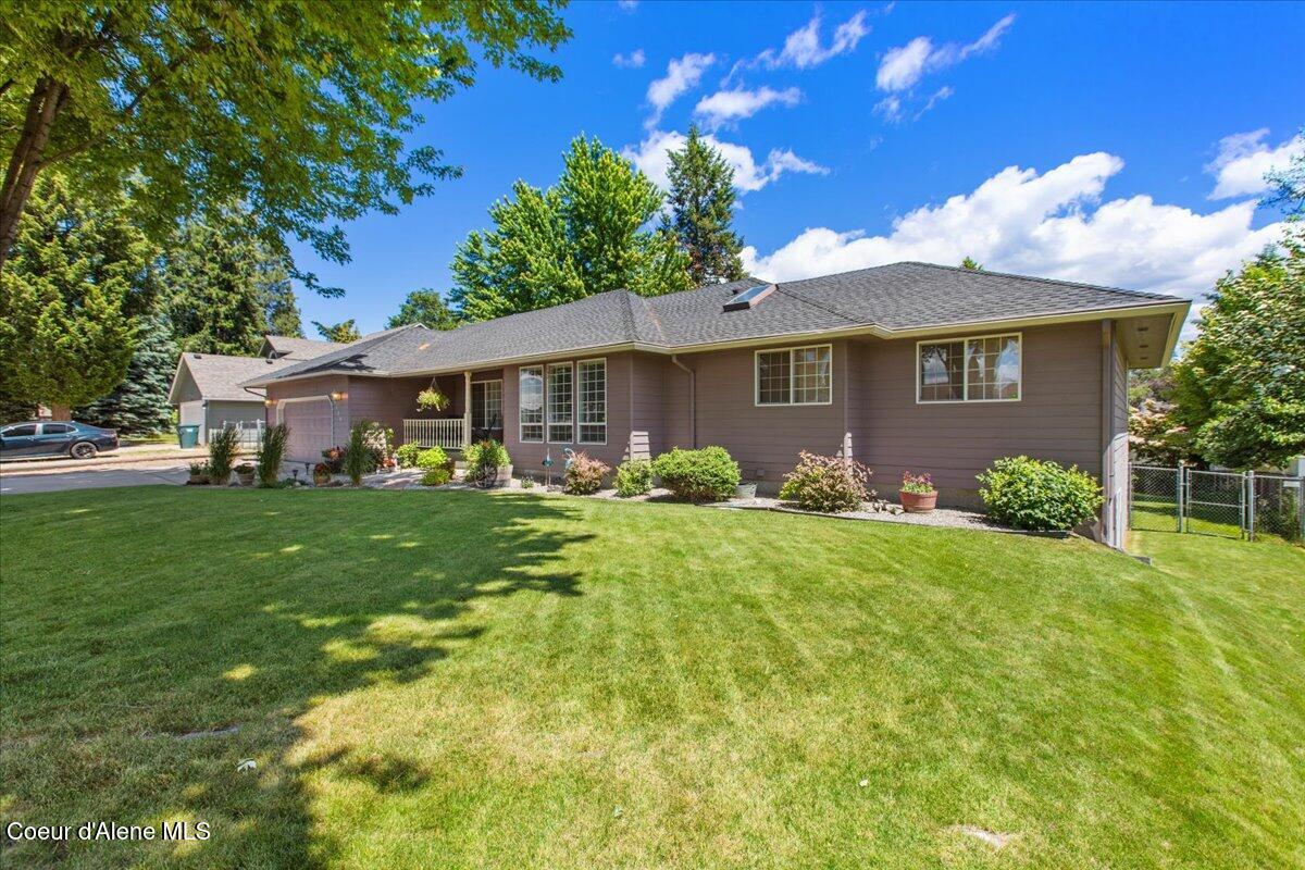 9184 N Finucane Dr — photo