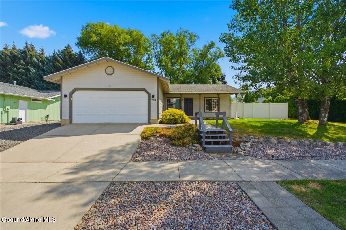 781 S Pleasant View Rd — photo