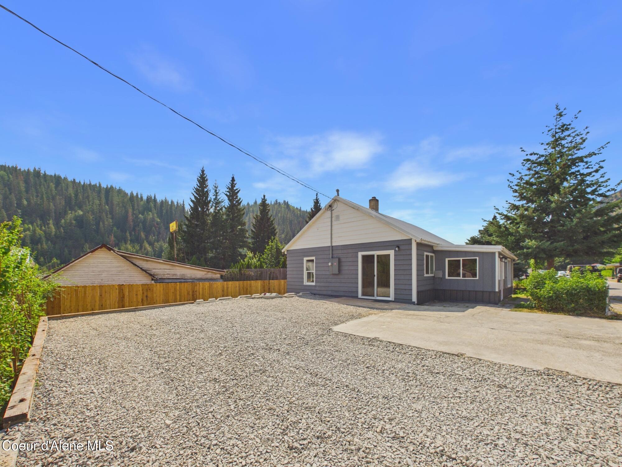 54 Elk Creek Rd — photo