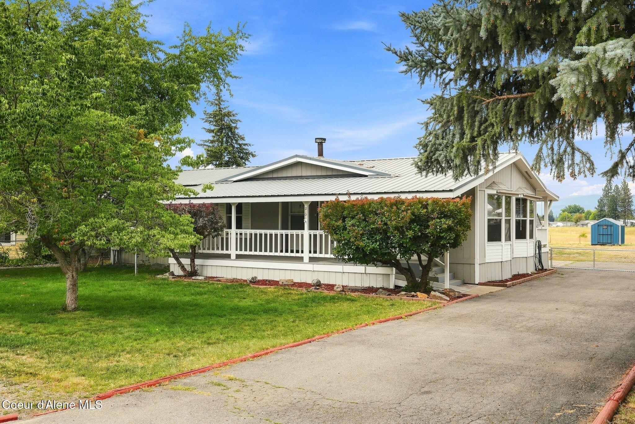 2101 W Cannon Ave — photo