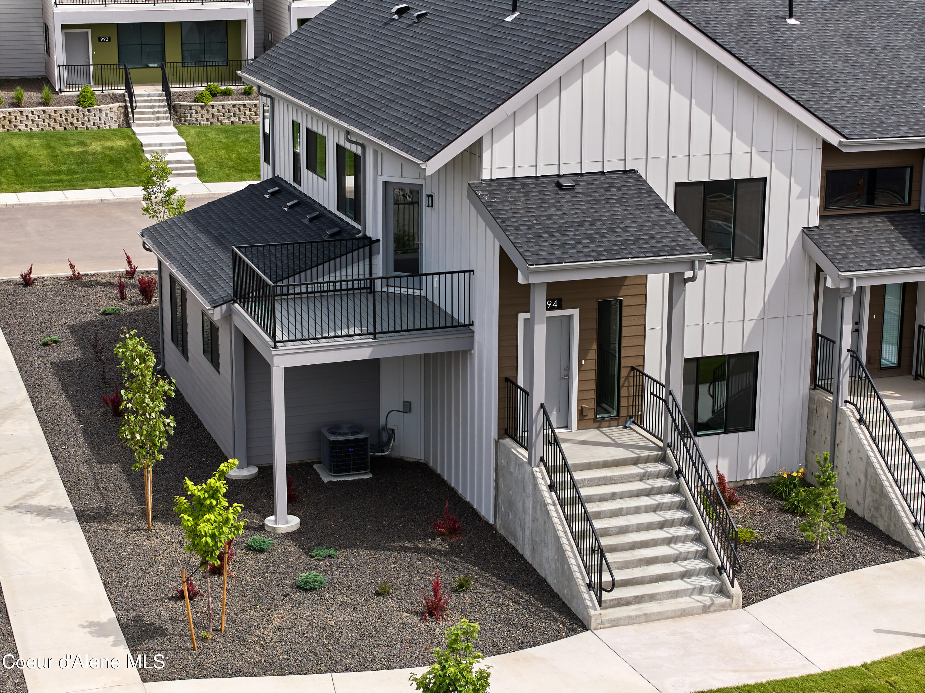 1223 E Millworx Loop — photo