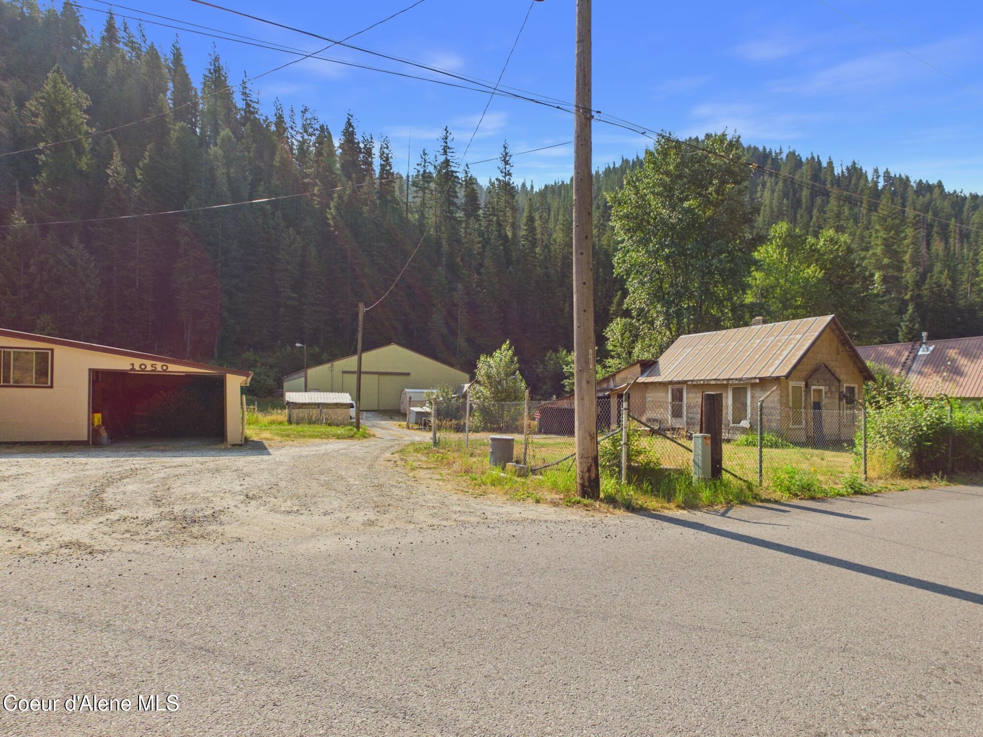 1050 Two Mile Rd, Osburn, ID 83849 — photo 2