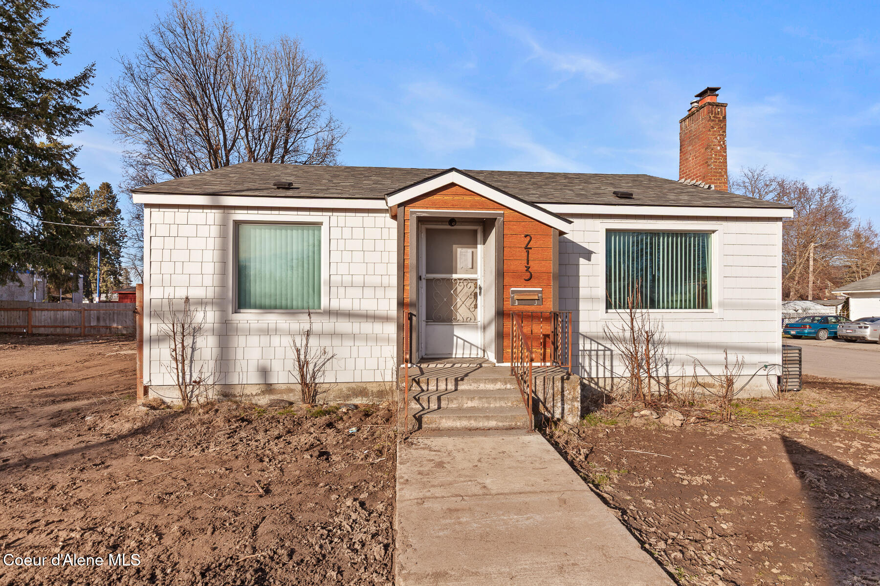 213 E Harrison Ave — photo