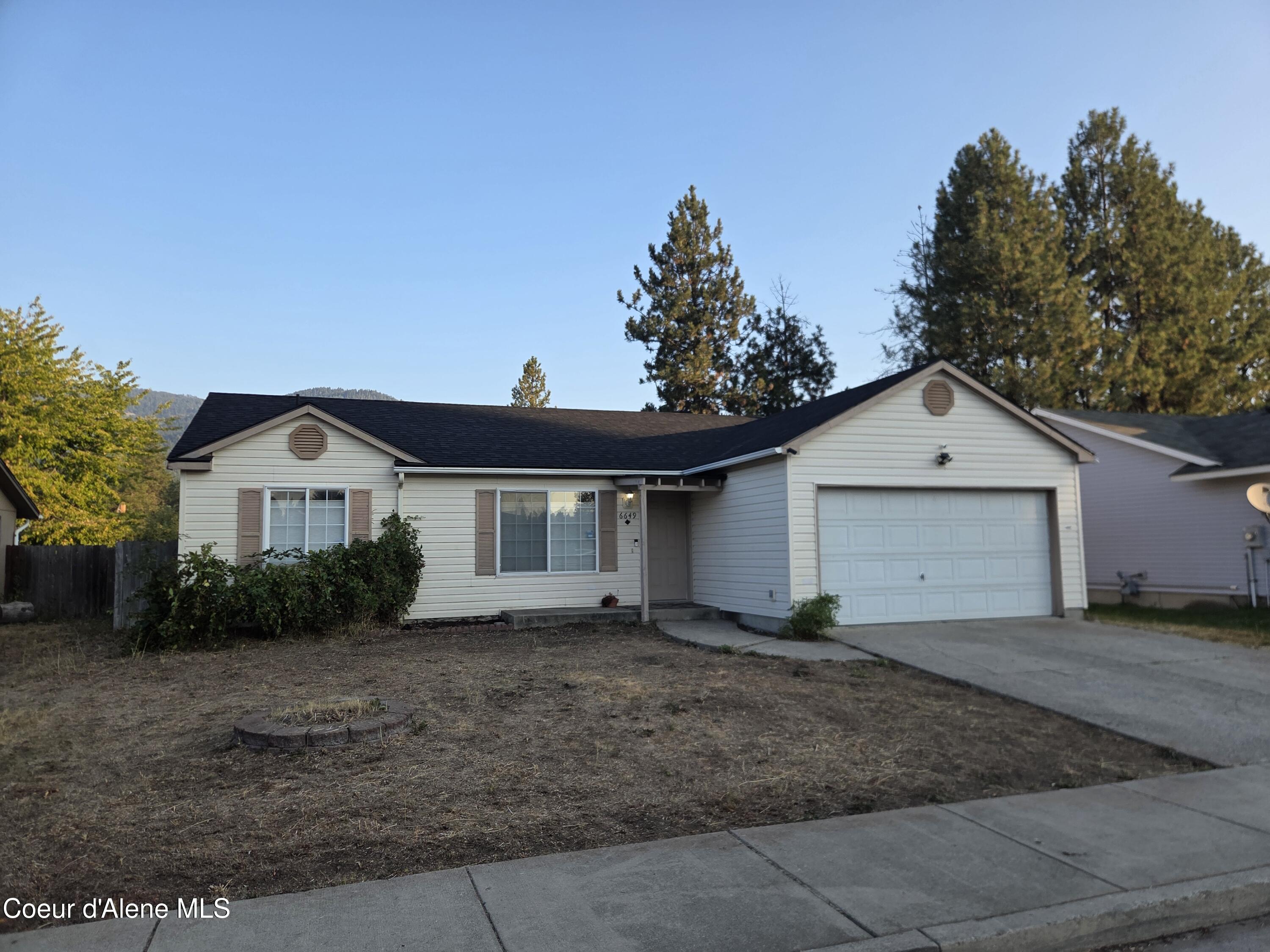 6649 W Basswood Dr — photo