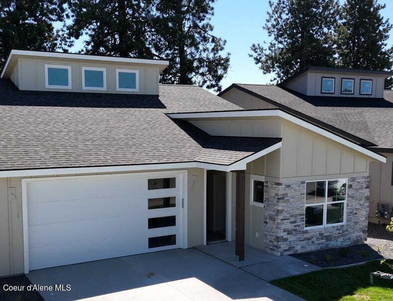 7400 N Breaux Dr — photo