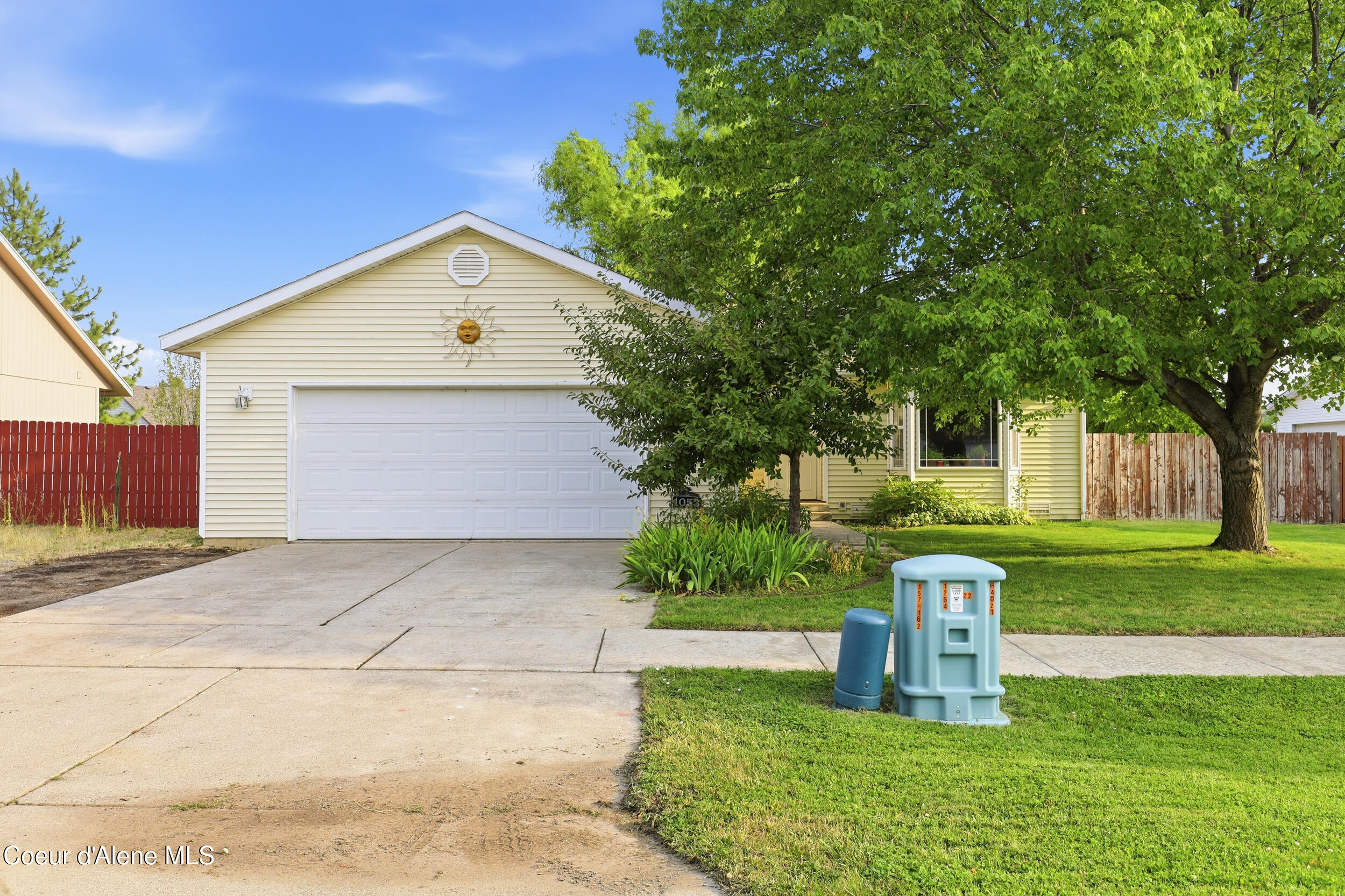 1053 W Heron Ave — photo