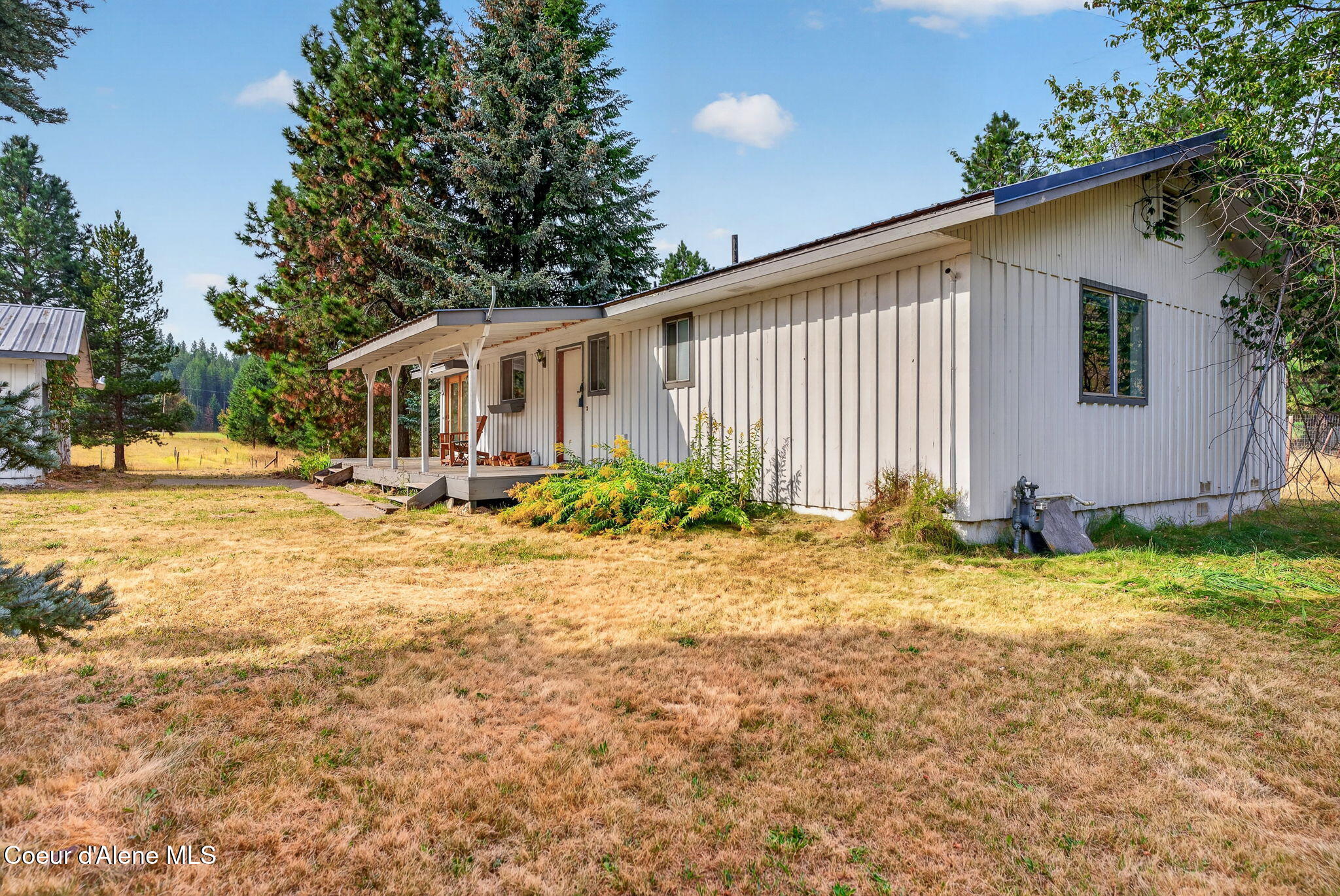 76 Tower Rd, Naples, ID 83847 — photo 2