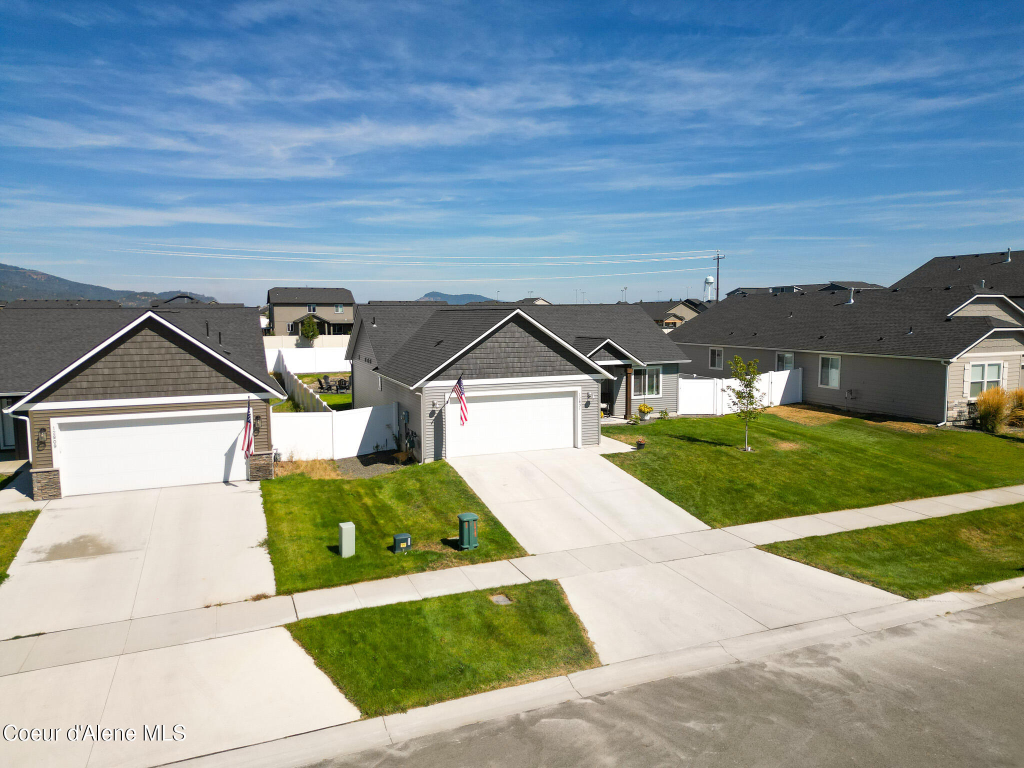 12831 N Farley Way — photo