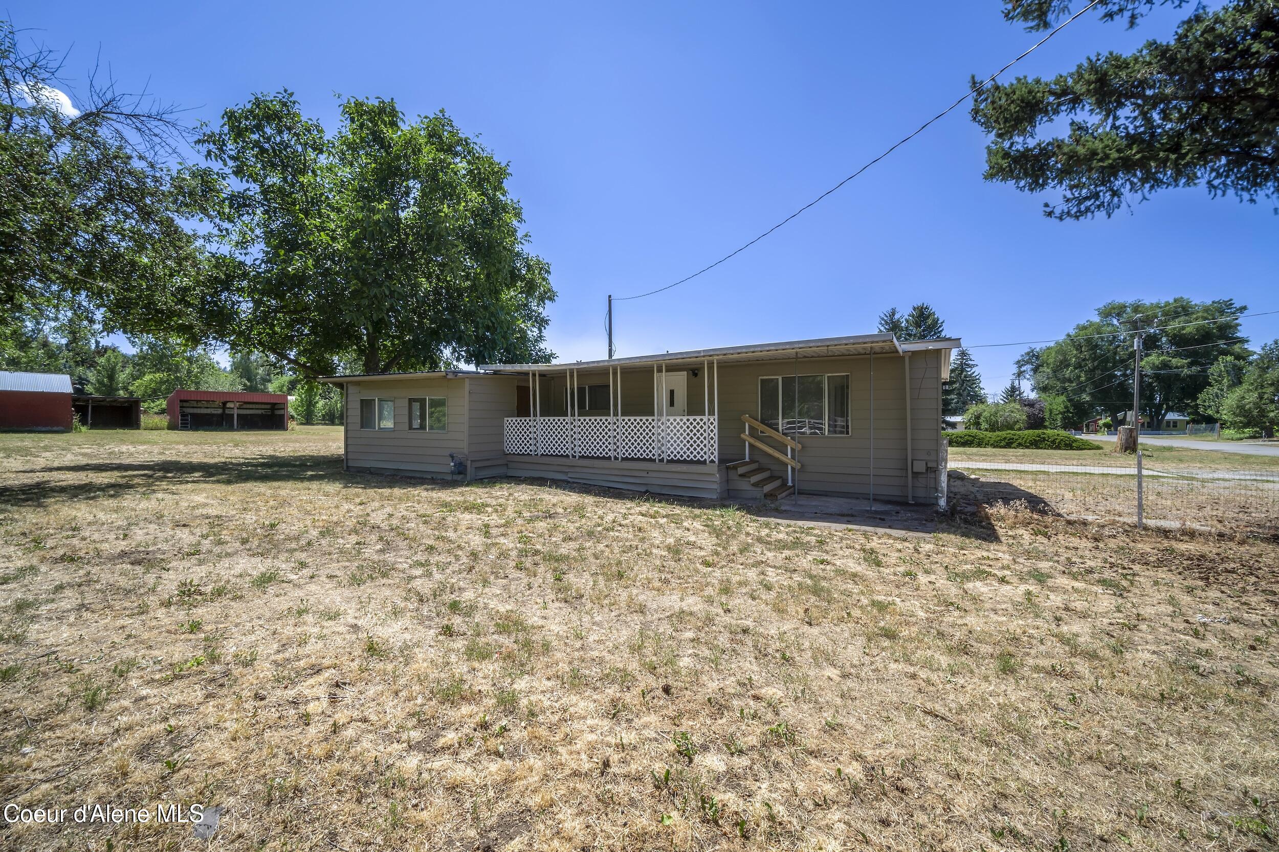 2398 W Cannon Ave — photo