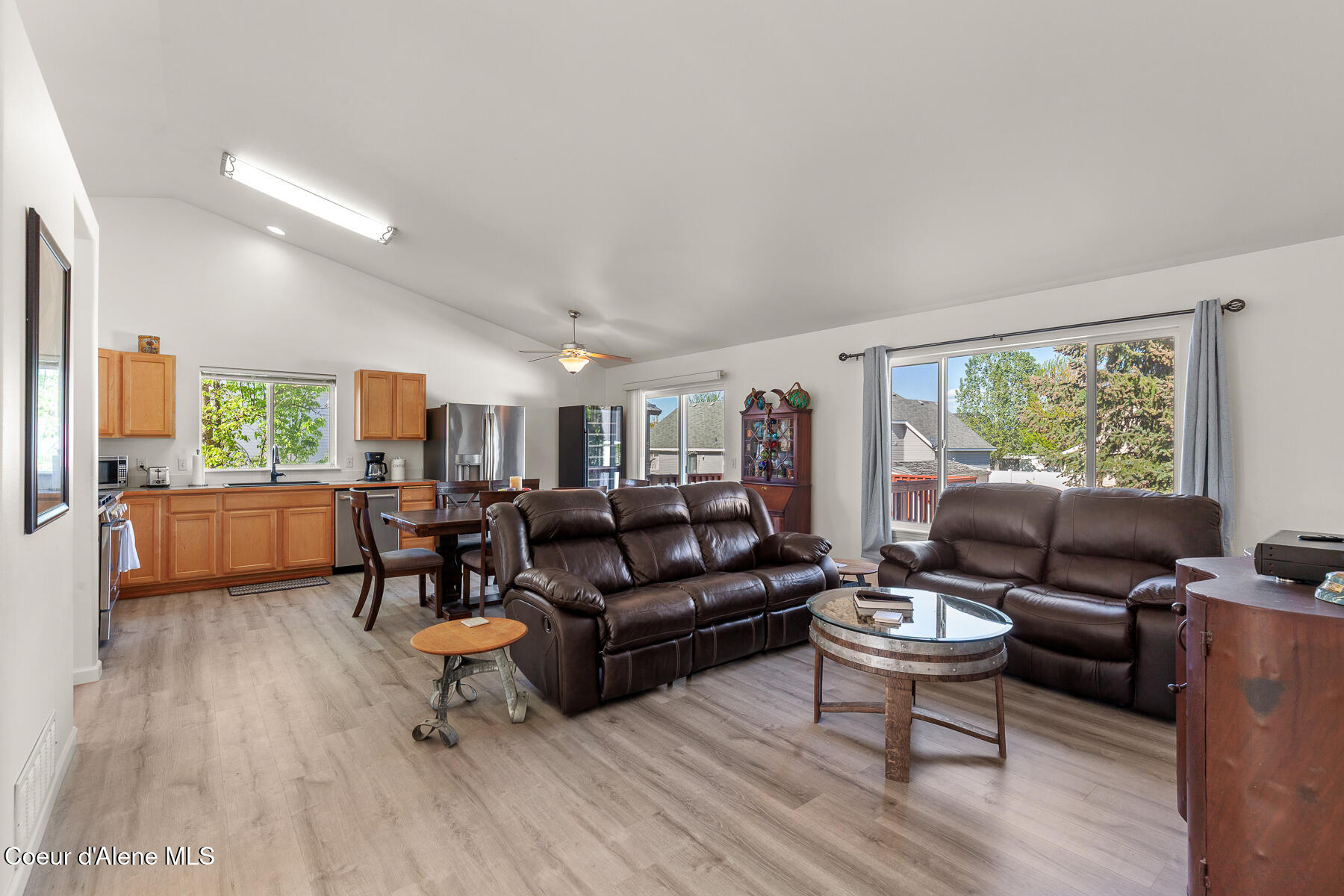 8178 N Coolin Dr — photo