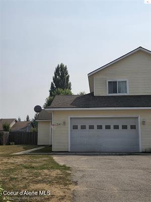 214 Brittany Loop — photo