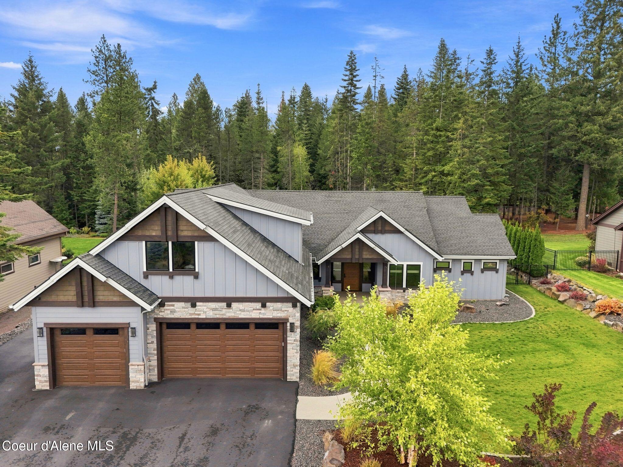 3503 E Winray Dr — photo