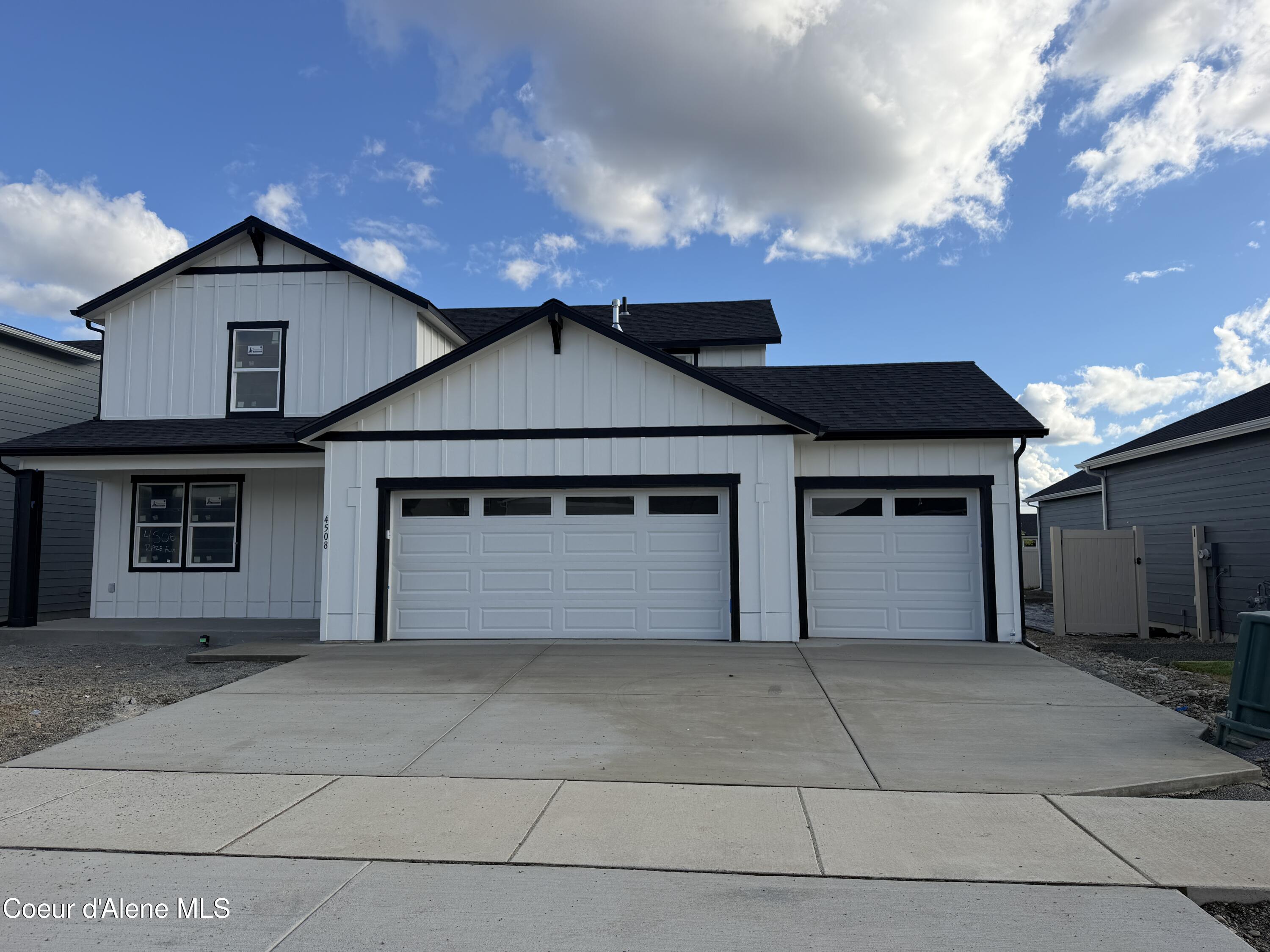 4508 E Rare Fox Ave — photo
