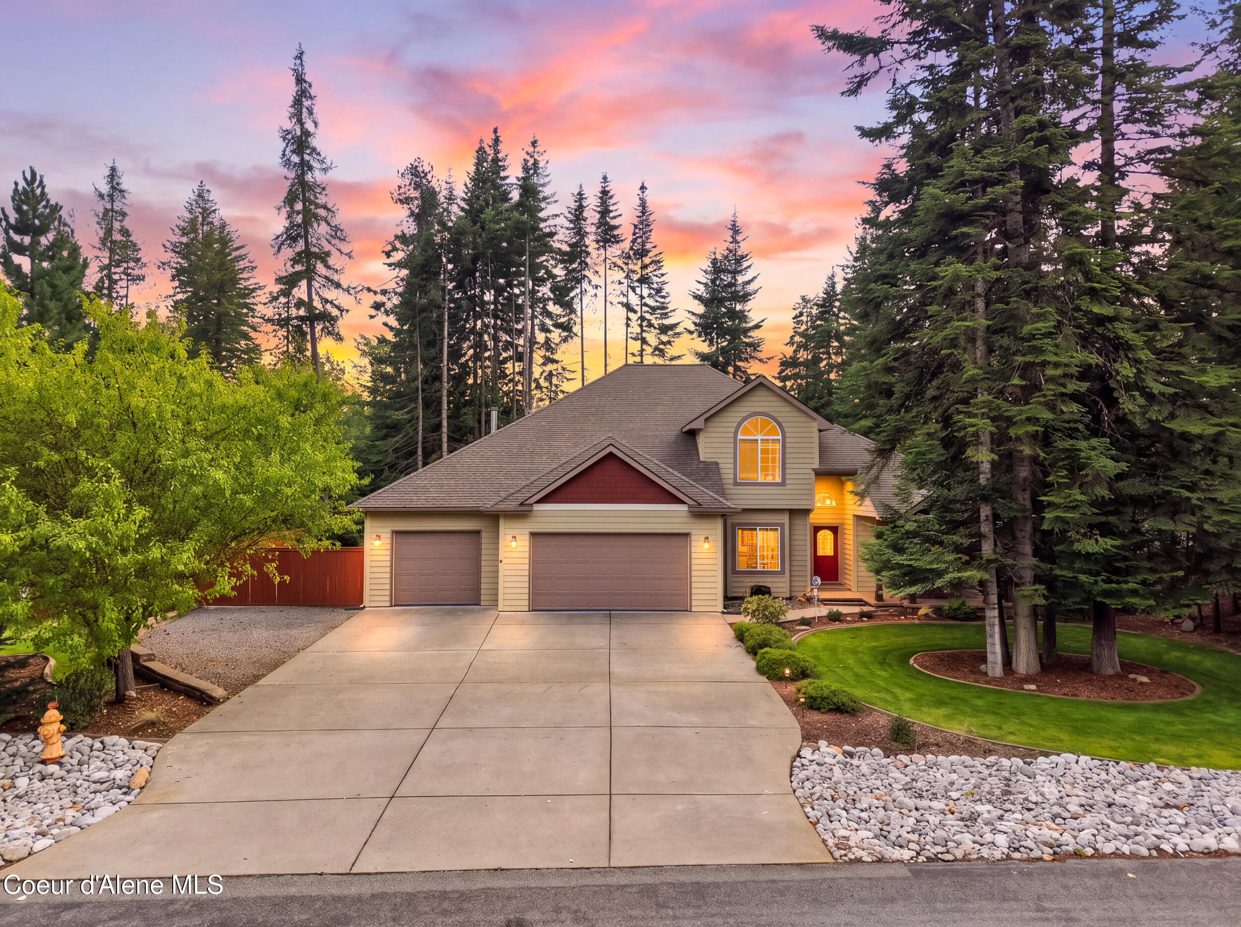 12377 N Bradbury Dr — photo