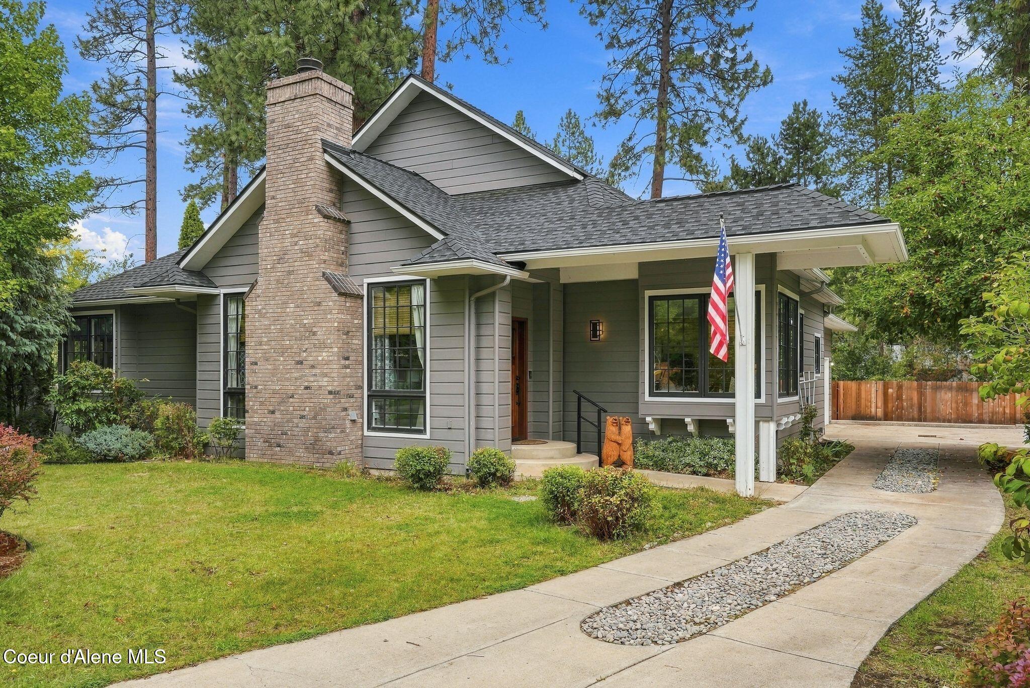 501 S Riverside Harbor Dr — photo