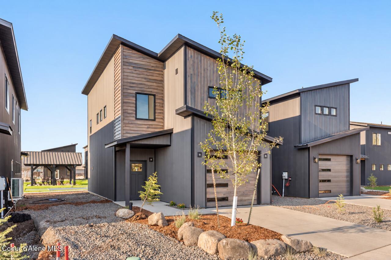 373 N Wylder Lp — photo