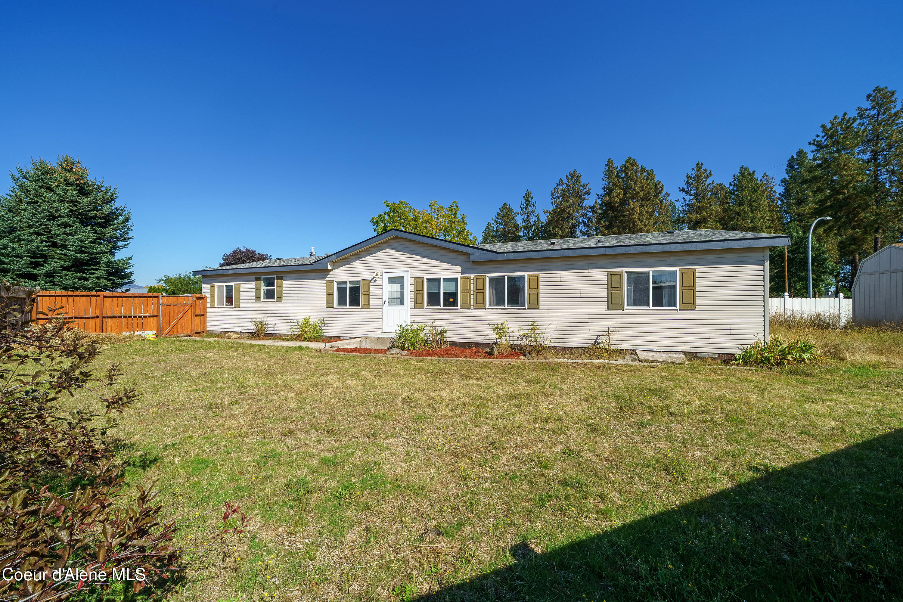 103 W Petal Ct — photo