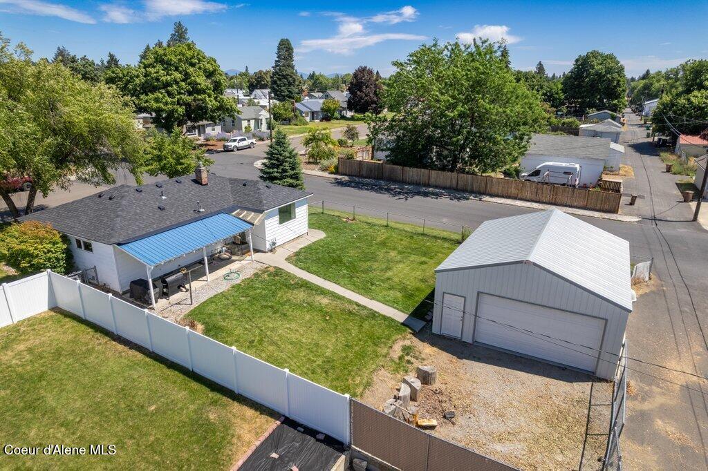 2803 W Sanson Ave — photo