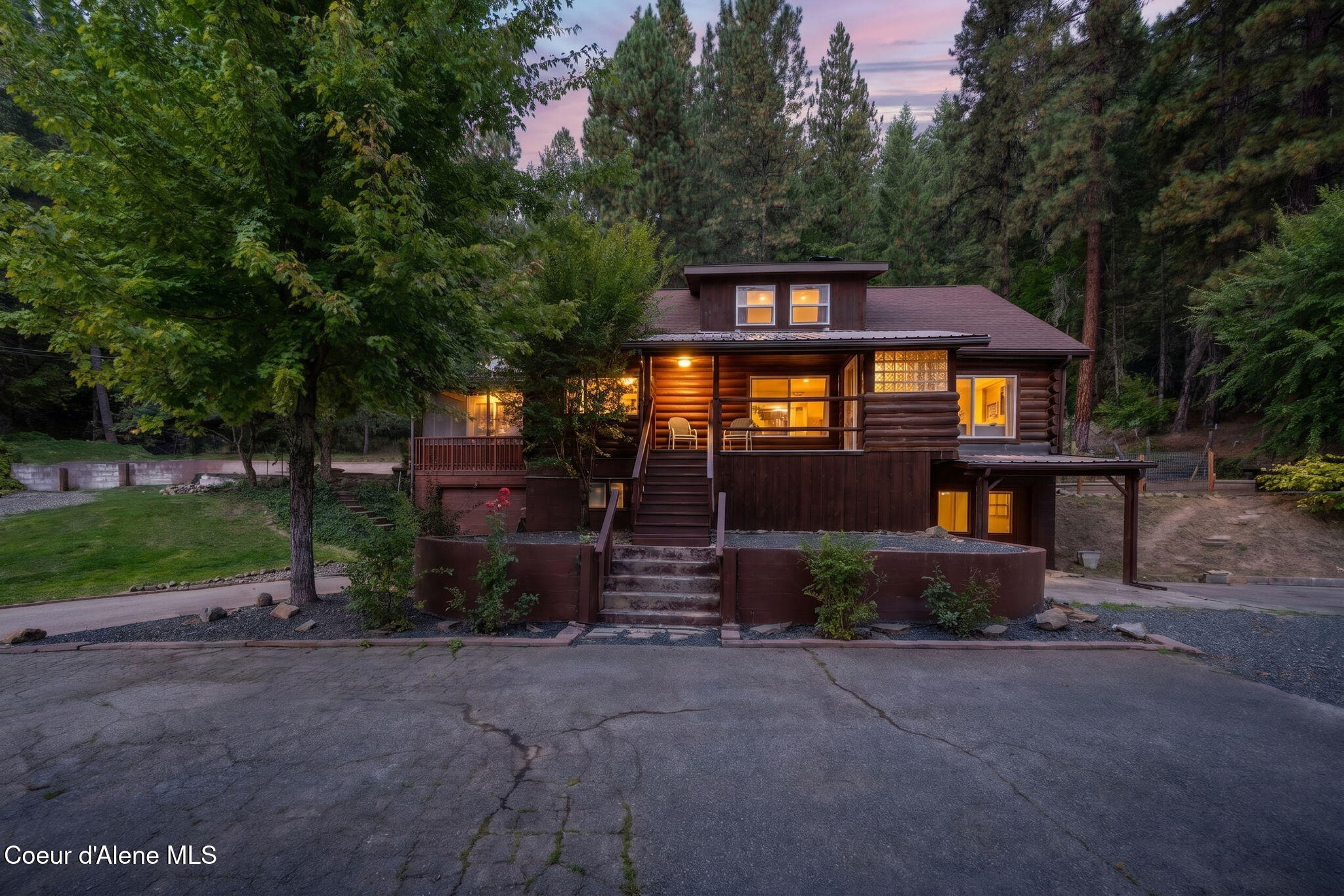 1034 Saint Joe River Rd — photo