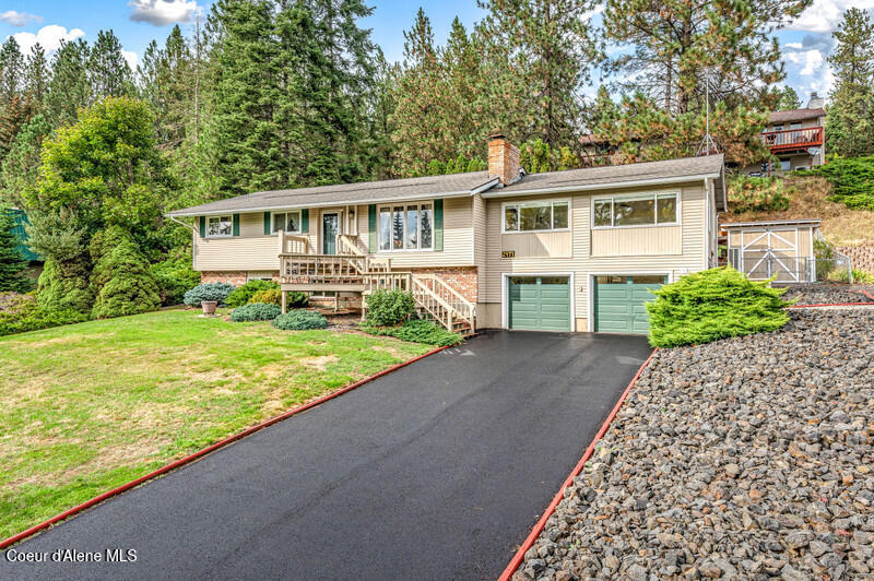 2471 E Stowe Ct — photo