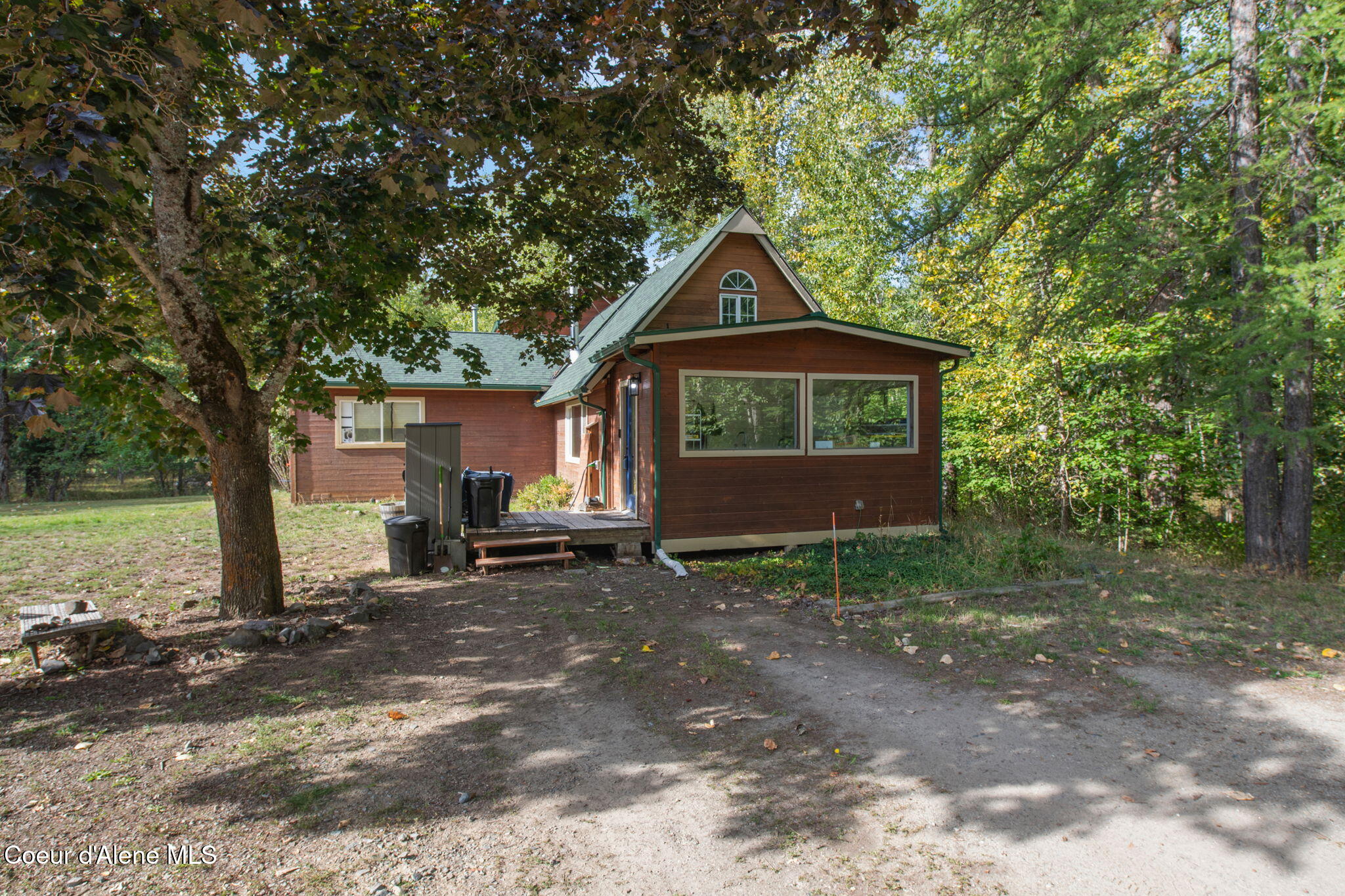 3596 Upper Pack River Rd — photo