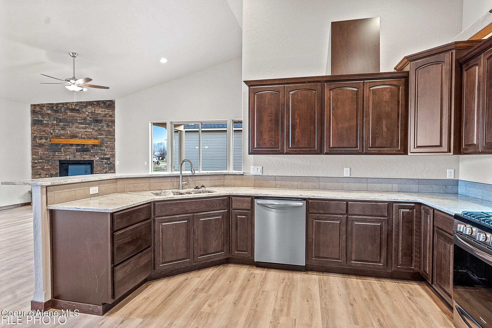 4452 E Davin Dr, Post Falls, ID 83854 — photo 3