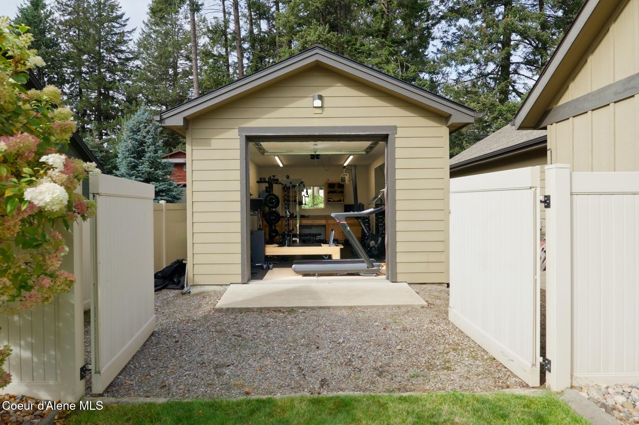 11763 N Rocking R Rd, Hayden, ID 83835 — photo 2