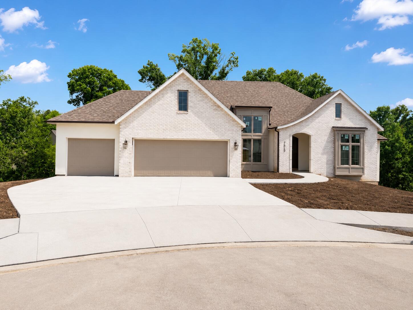 7512 Biddlestone Ct — photo