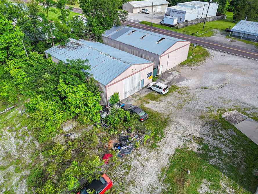 5306 E St Charles Rd — photo