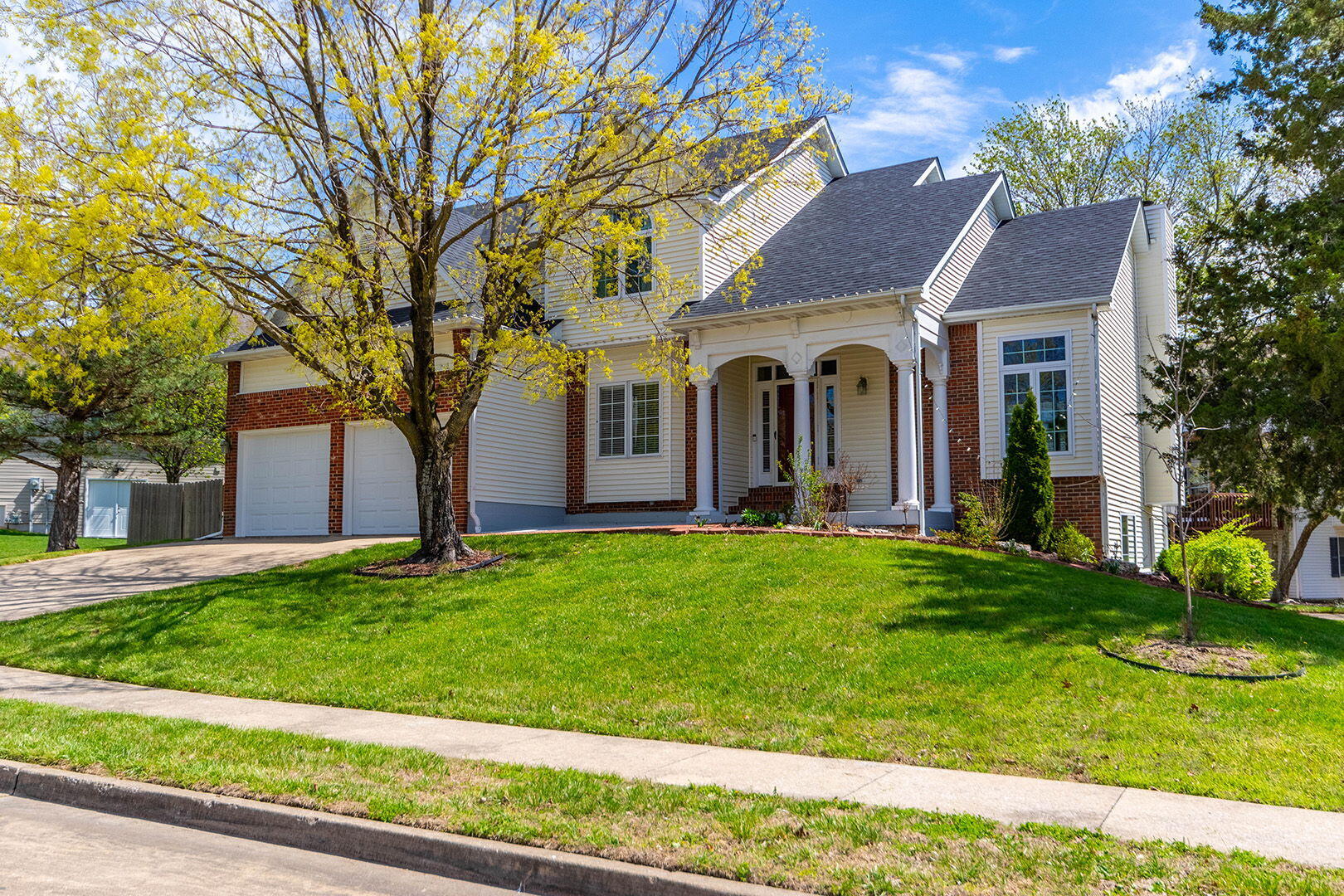 1110 Brookedale Ct — photo