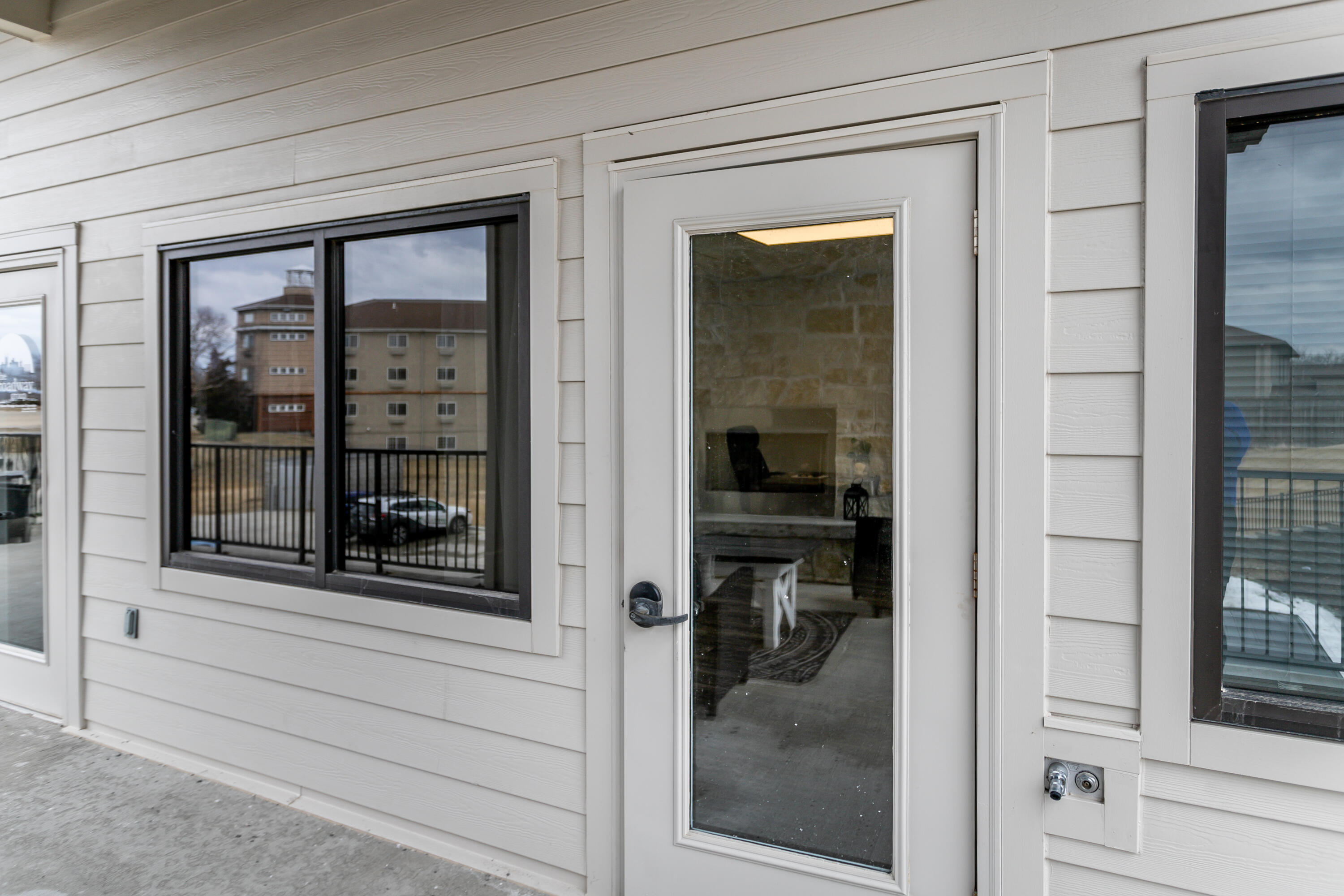 2635 S Providence Rd Suite 106 — photo