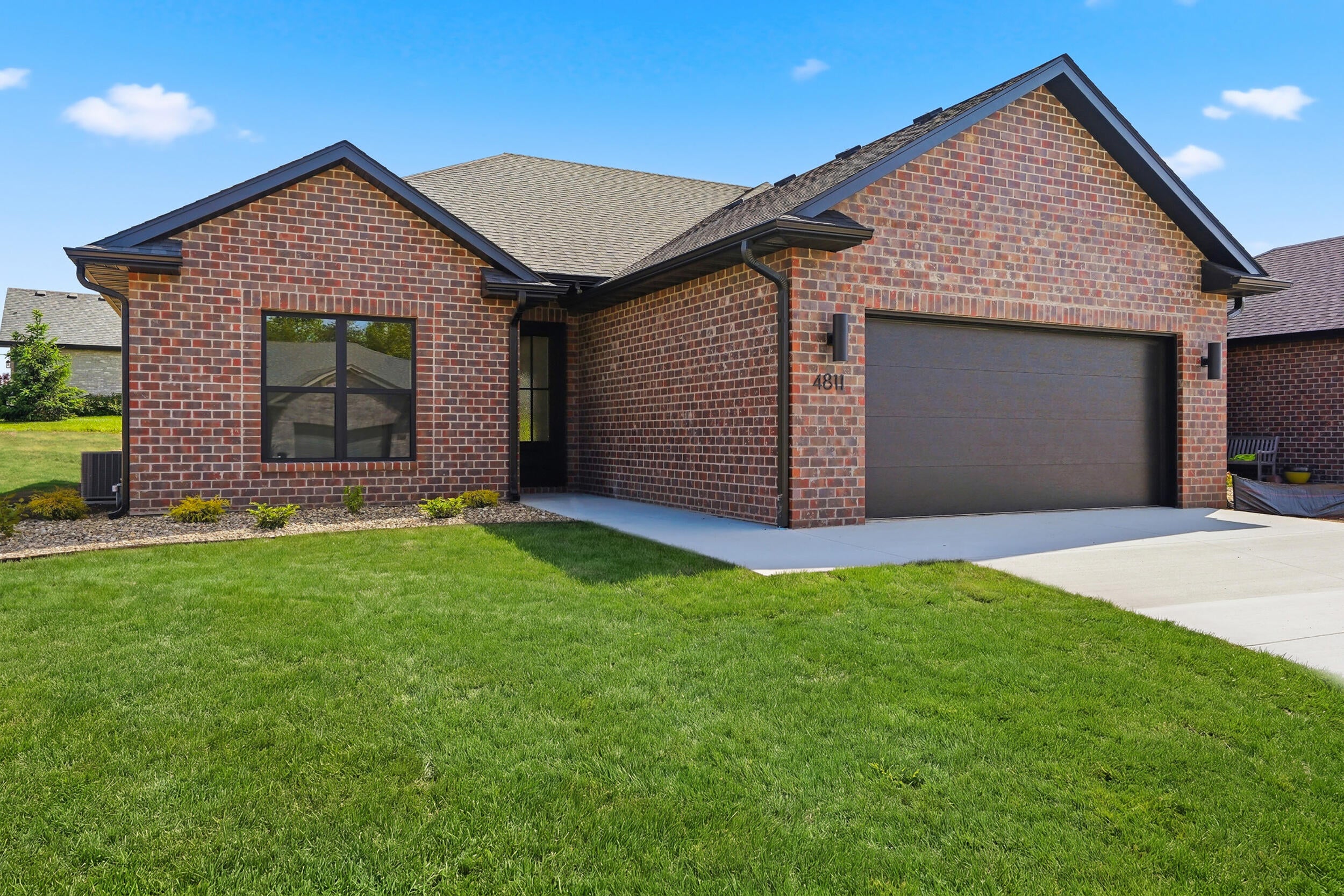 4811 Carlisle Ct — photo