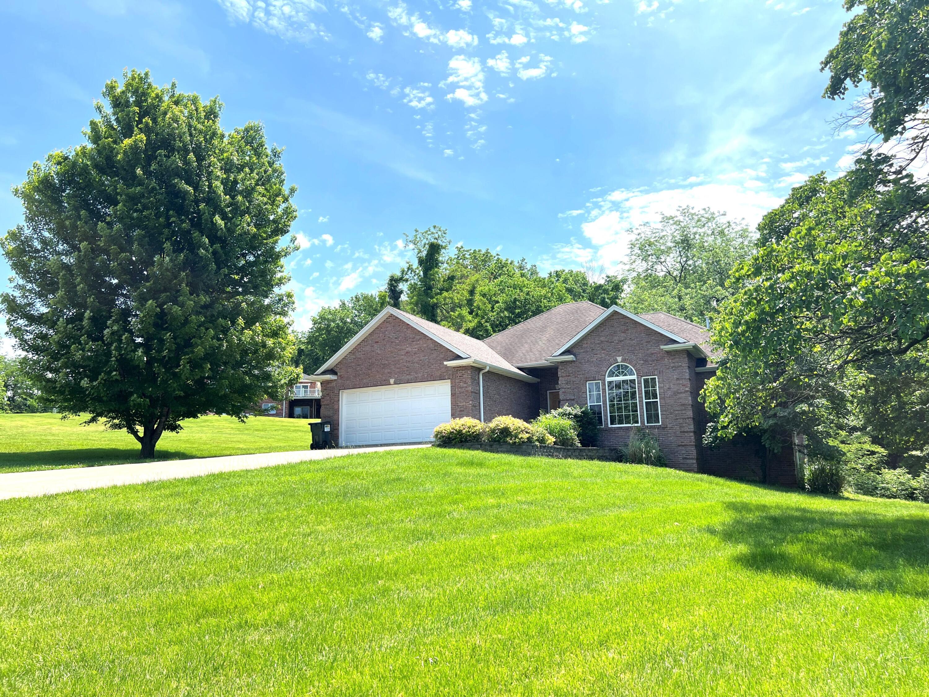1504 Chisholm Trail — photo