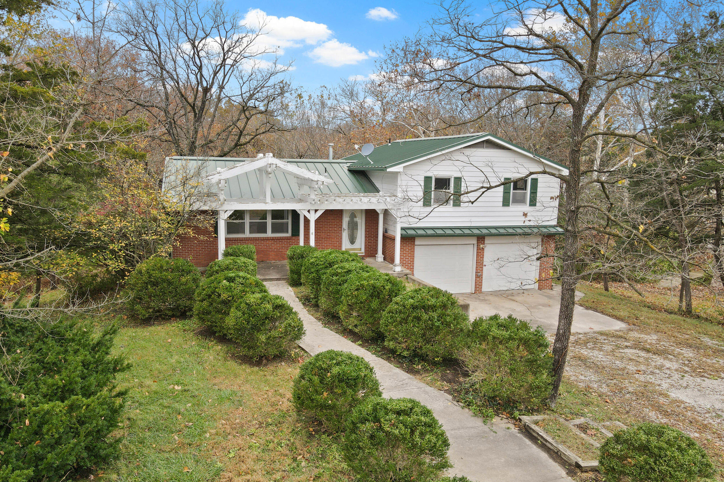 5385 N Clearview Rd — photo