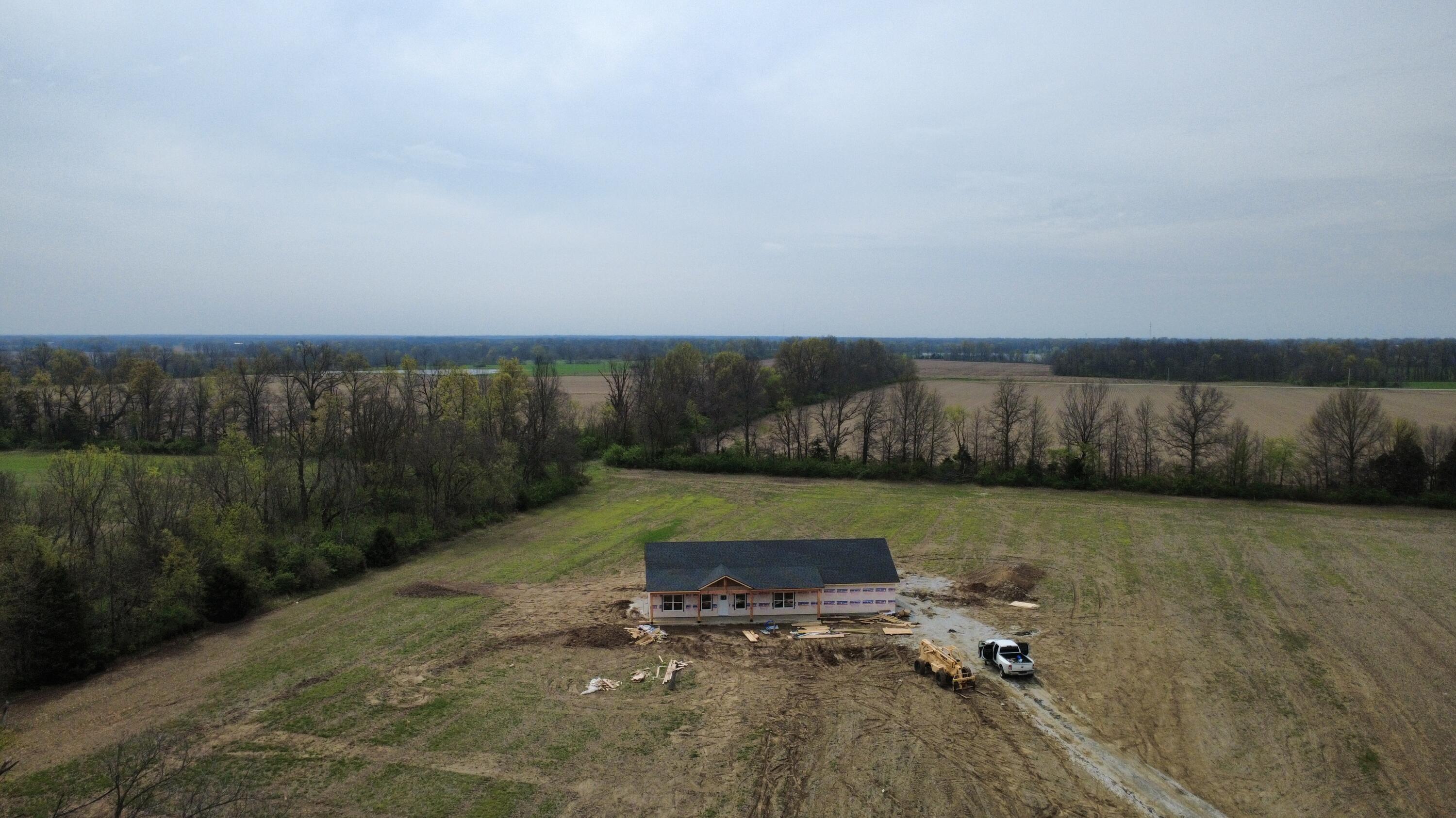 3 Track East McHatton — photo