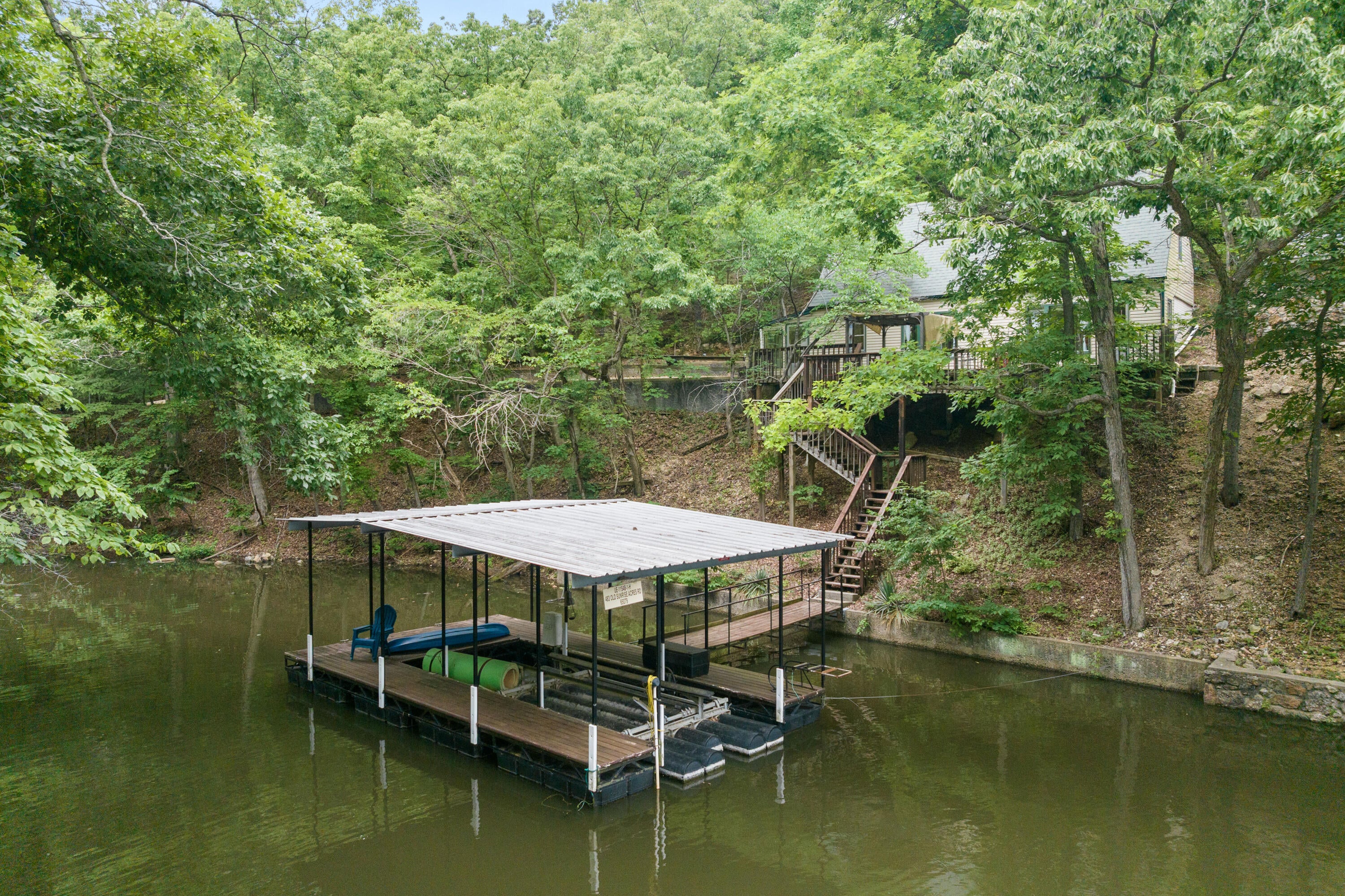 483 Old Sunrise Acres Rd — photo