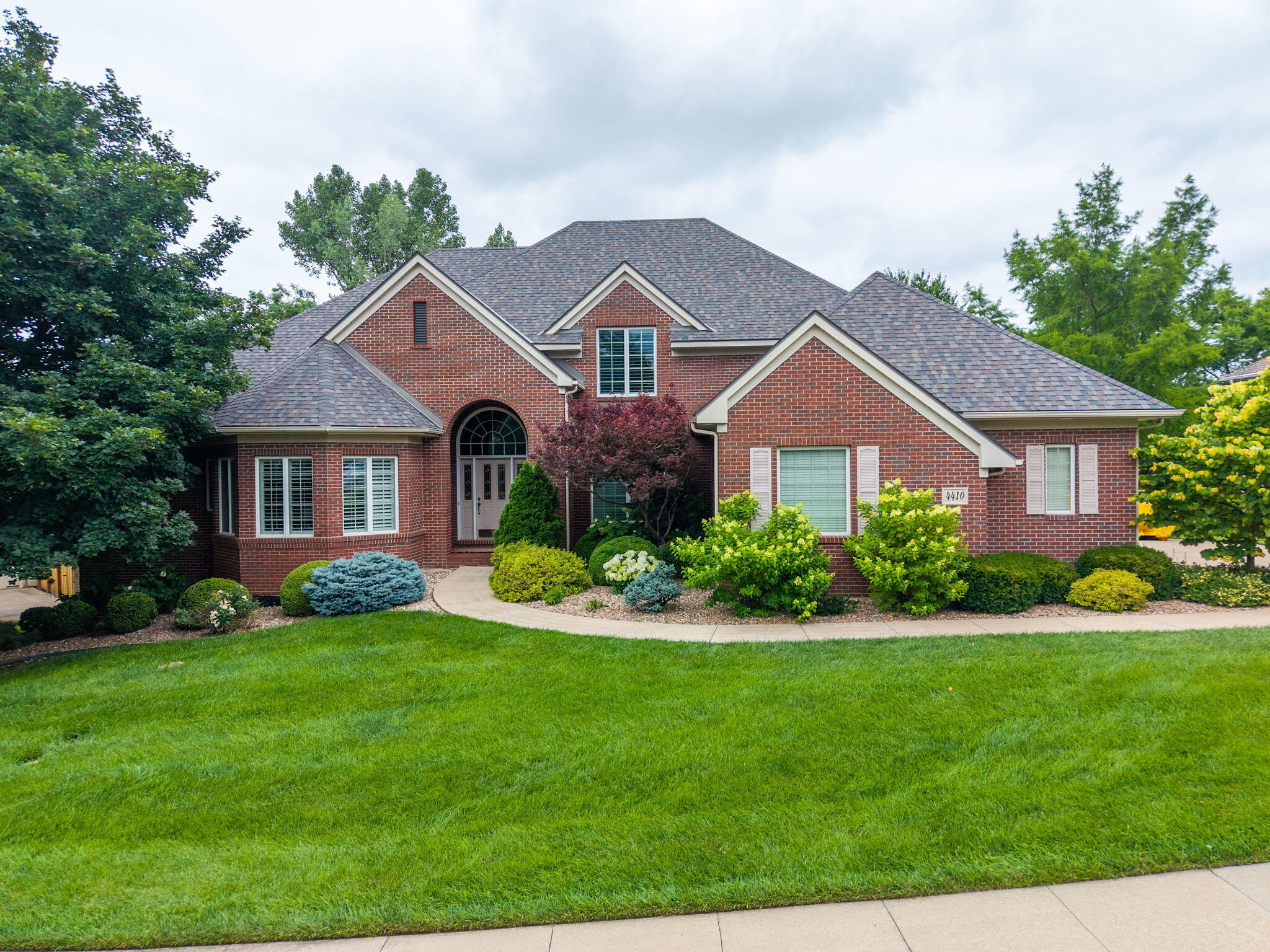 4410 Glen Eagle Dr — photo