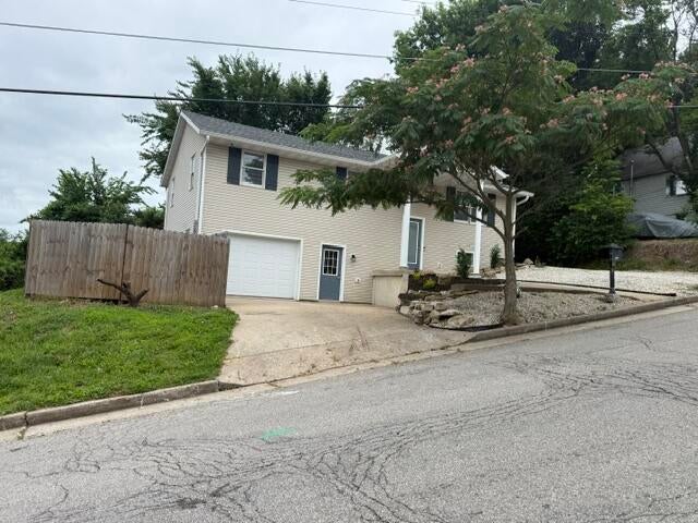 1503 Edmonds St — photo