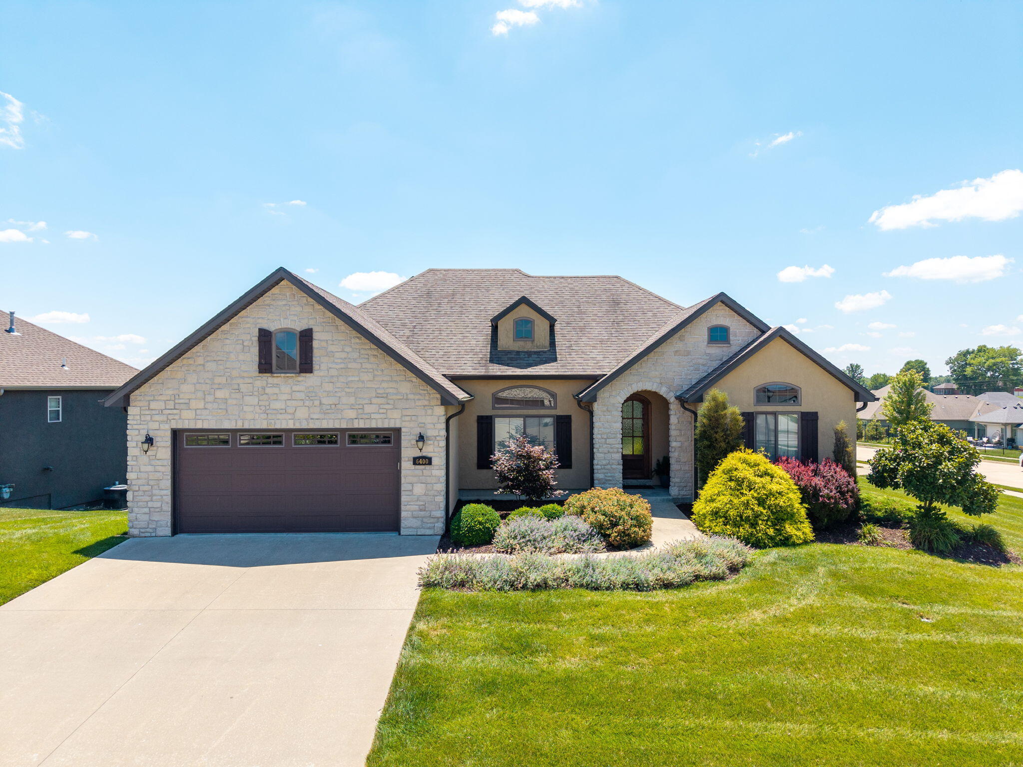 6400 Shallow River Dr — photo
