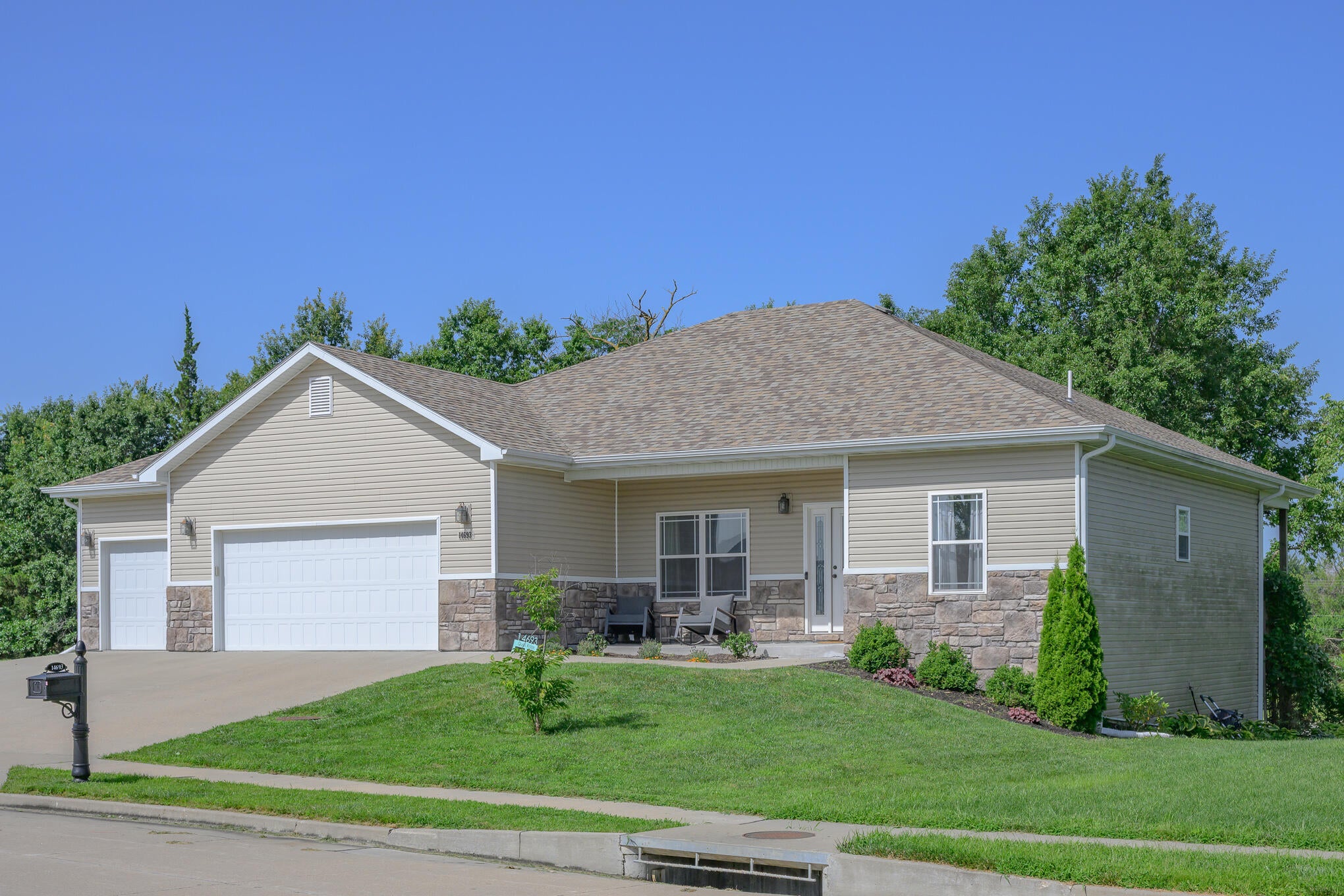 14693 Quail Ridge Rd — photo