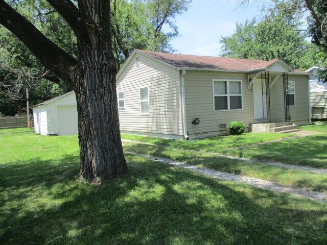 137 S Denton St — photo