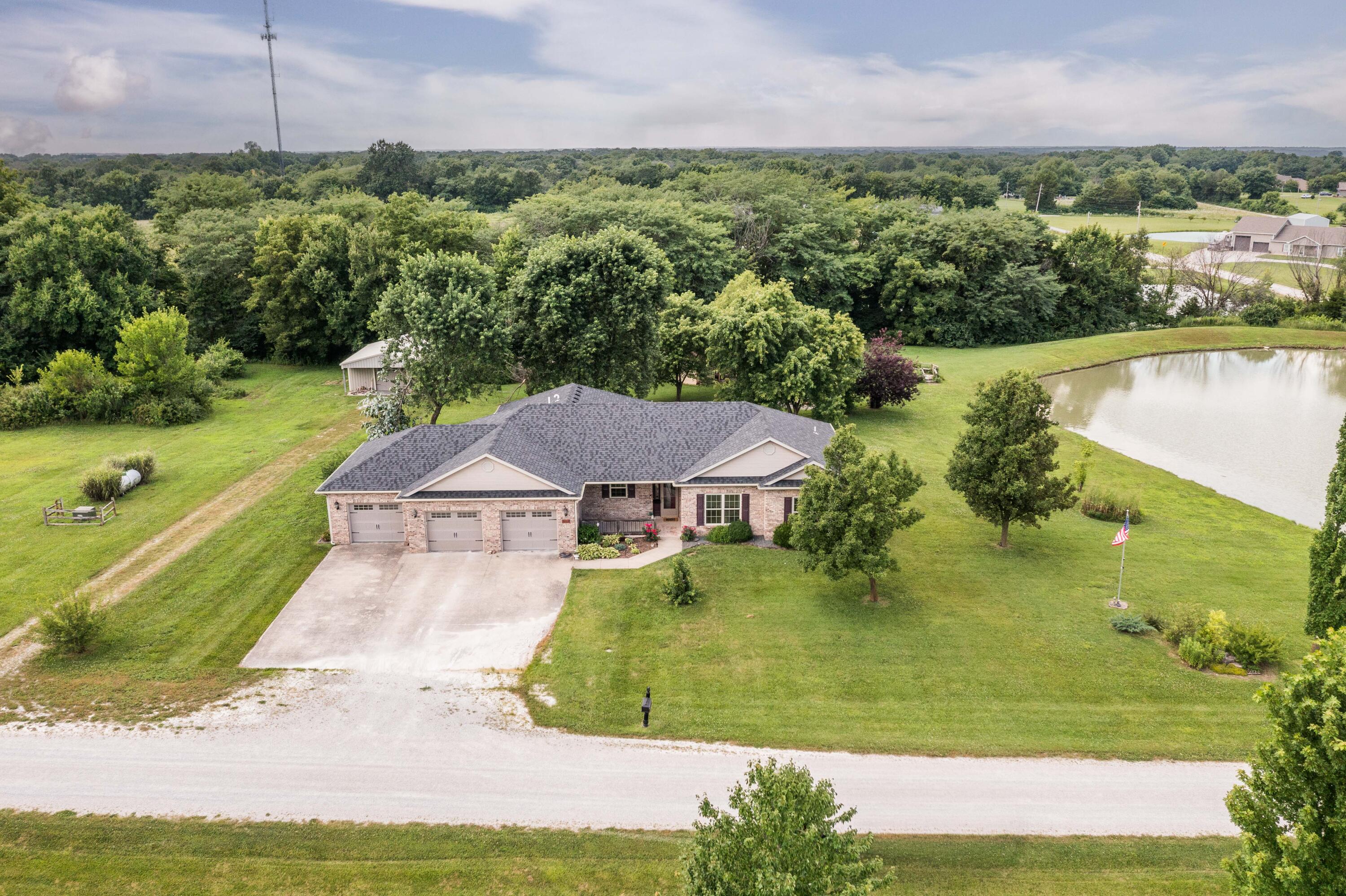 3800 E Biggs Rd — photo