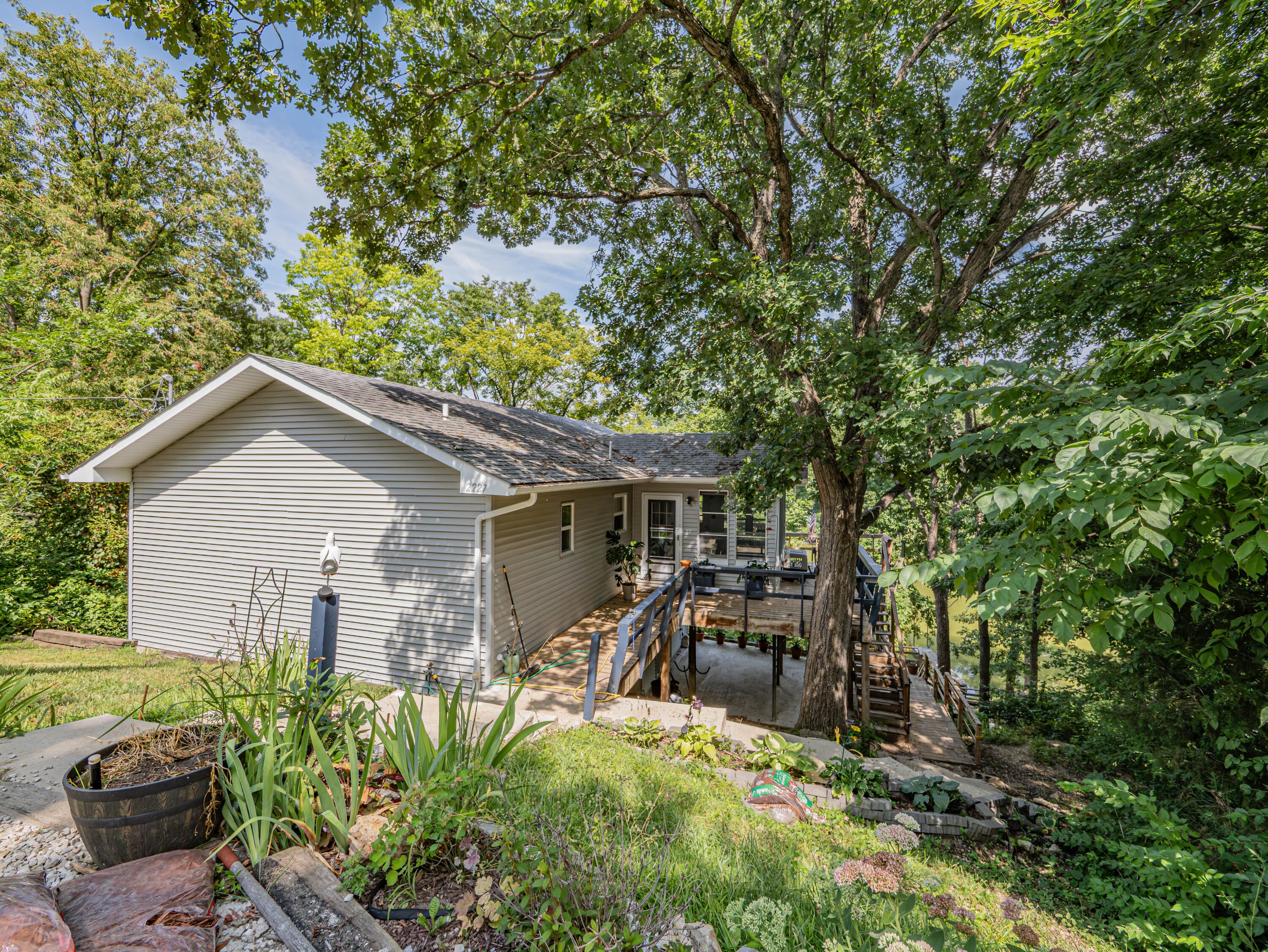 2227 Private Road 1336 — photo