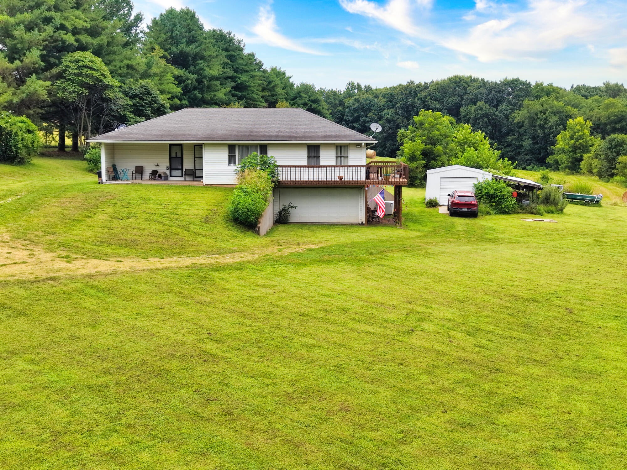 4590 Missouri 240 — photo