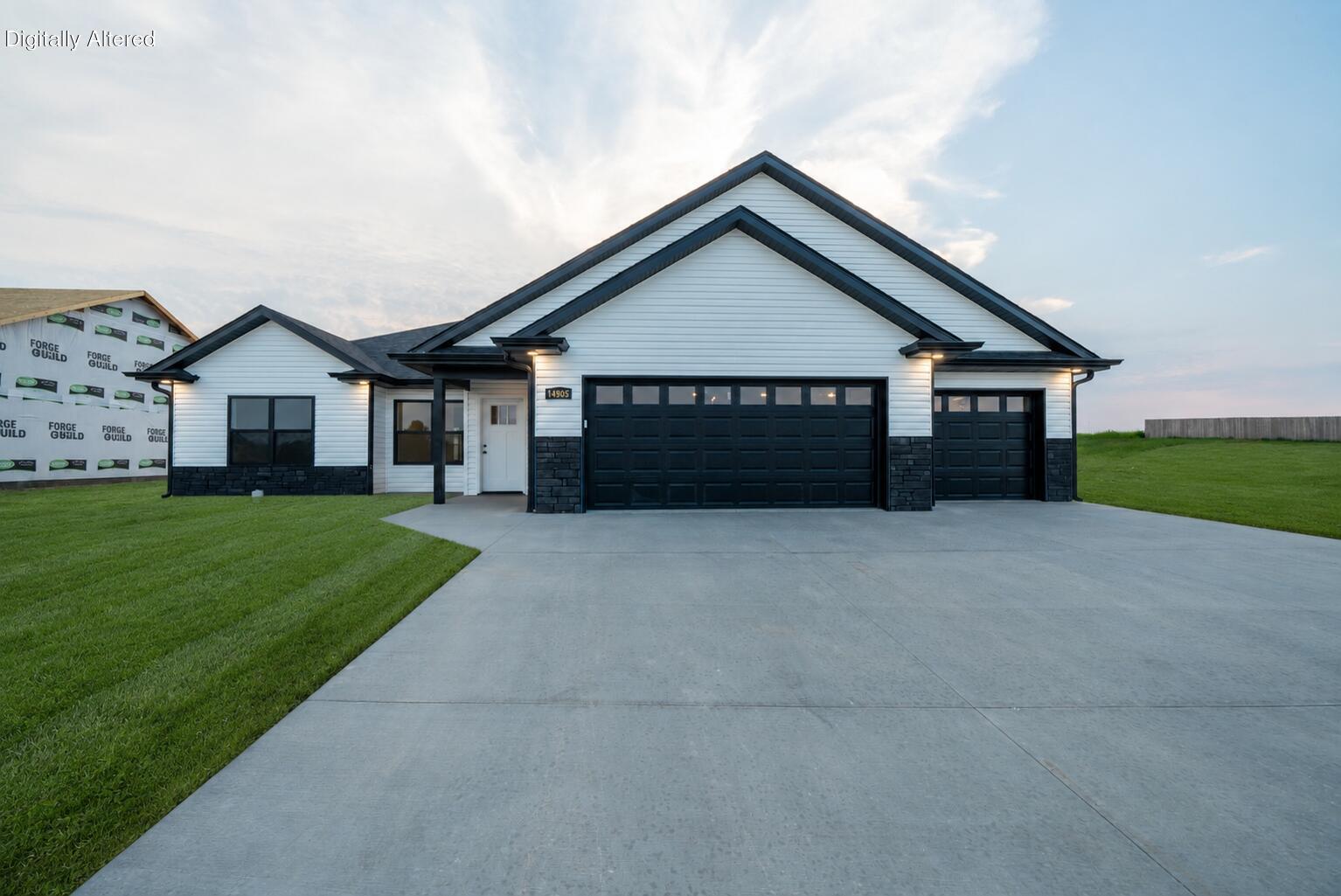 14905 Welch Dr — photo